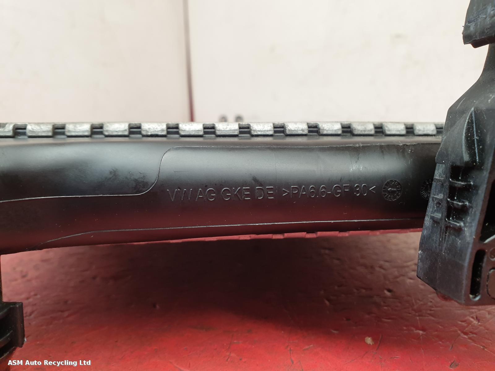 View Auto part Radiator Volkswagen T-roc 2019