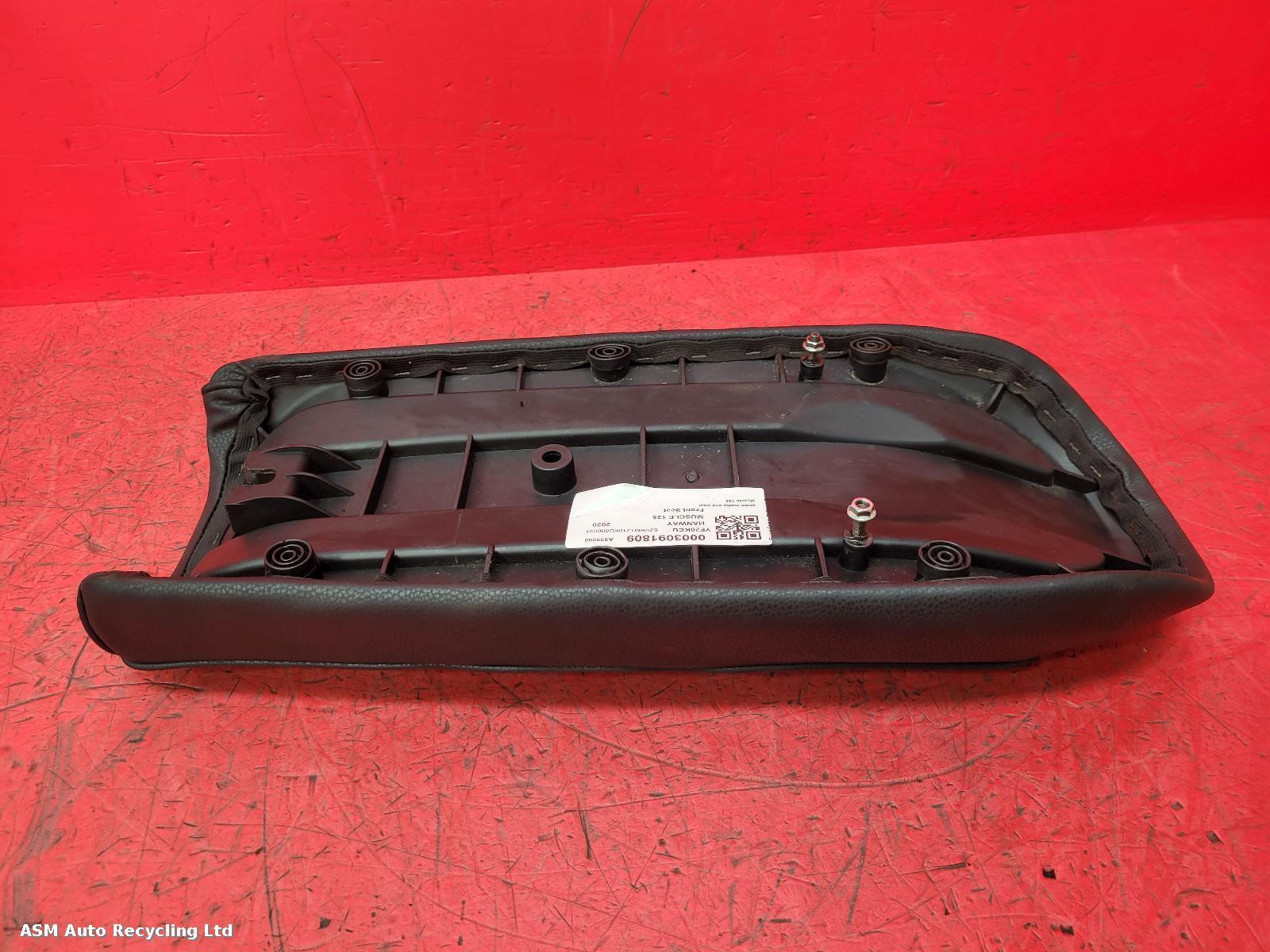 View Auto part Front Seat Hanway Muscle 125 2020