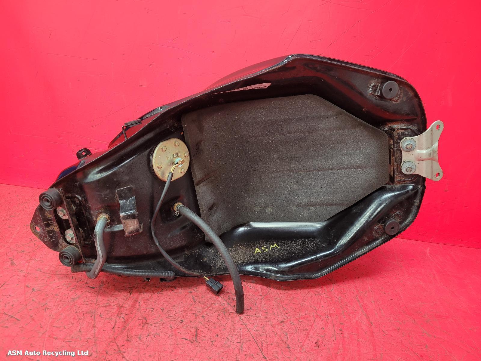 View Auto part Fuel Tank Kawasaki Zx 600 1999