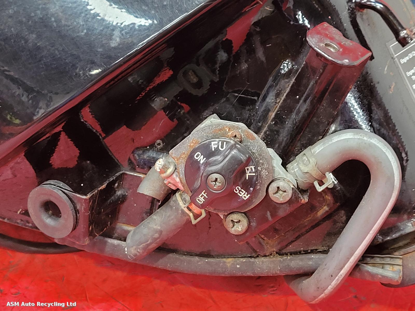 View Auto part Fuel Tank Kawasaki Zx 600 1999