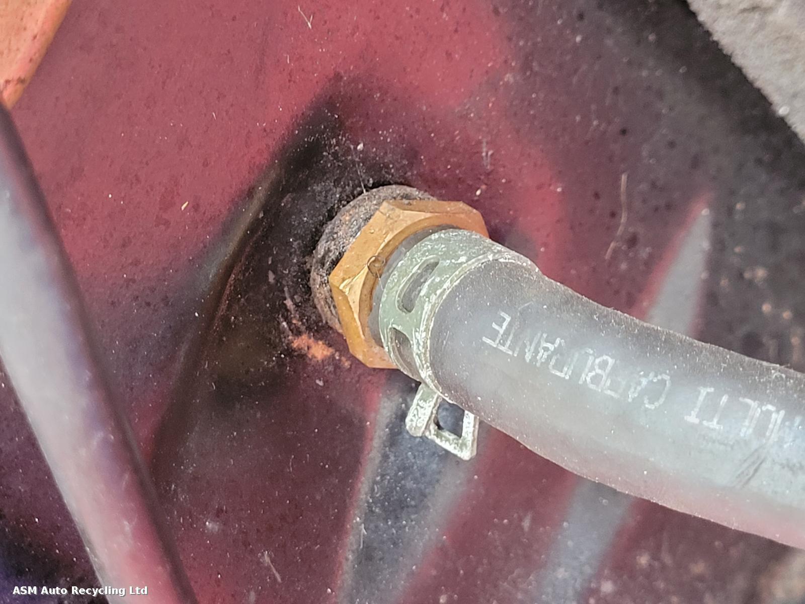 View Auto part Fuel Tank Kawasaki Zx 600 1999
