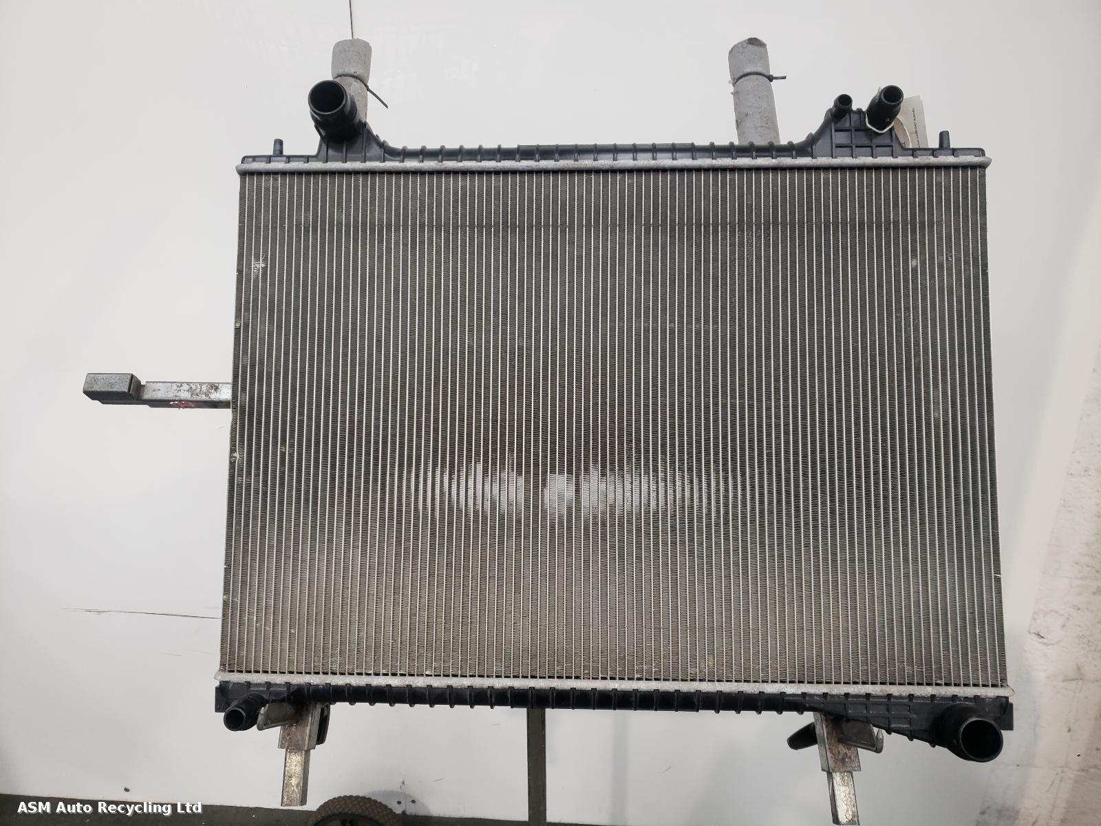 View Auto part Radiator Jaguar F-pace 2020