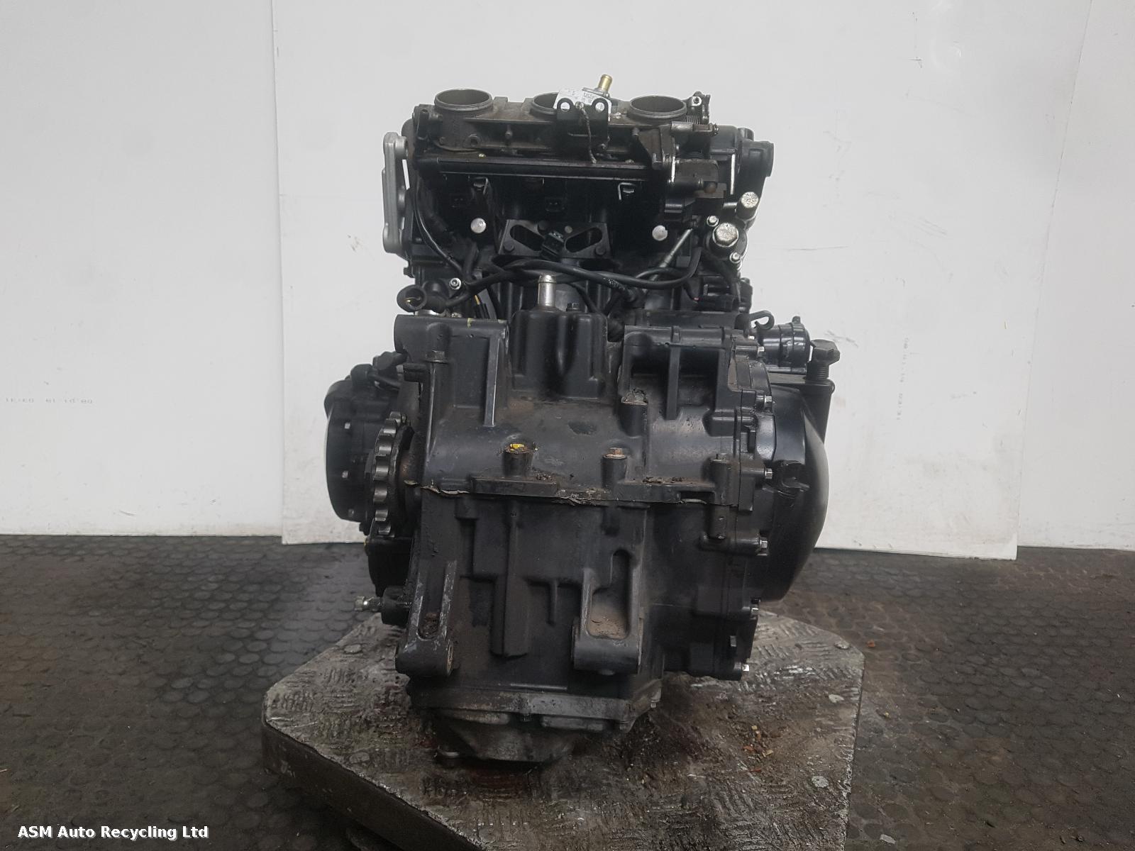 View Auto part Engine Triumph Speed Triple 1050 2006