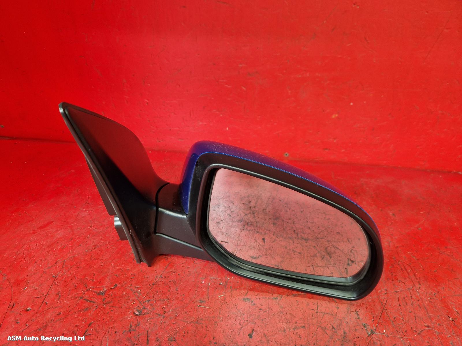 View Auto part R Door Mirror Hyundai I20 2010