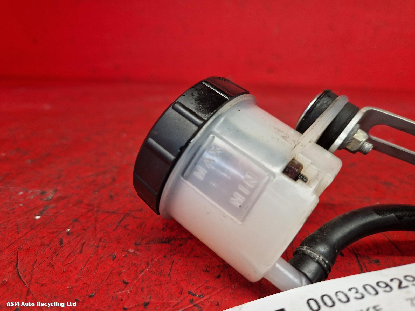 View Auto part Master Cylinder Ducati 848 2012