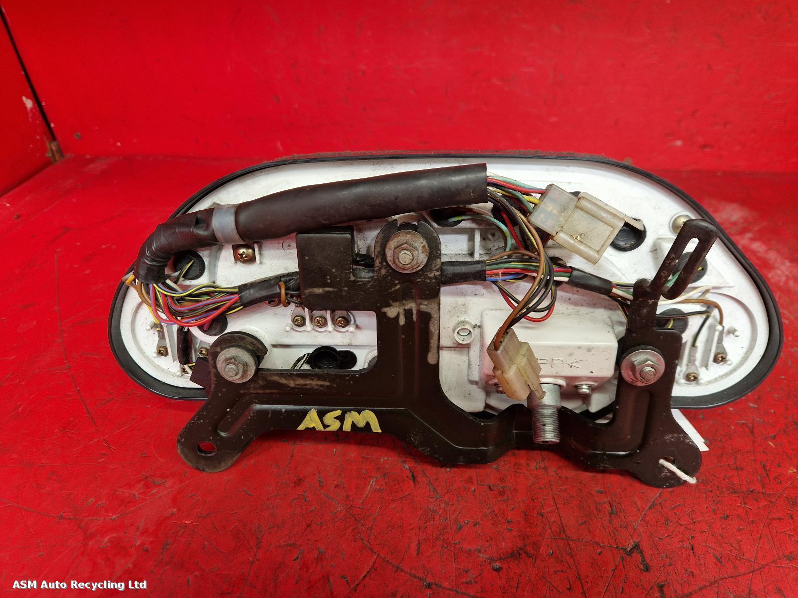 View Auto part Speedometer Kawasaki Zx 600 1997