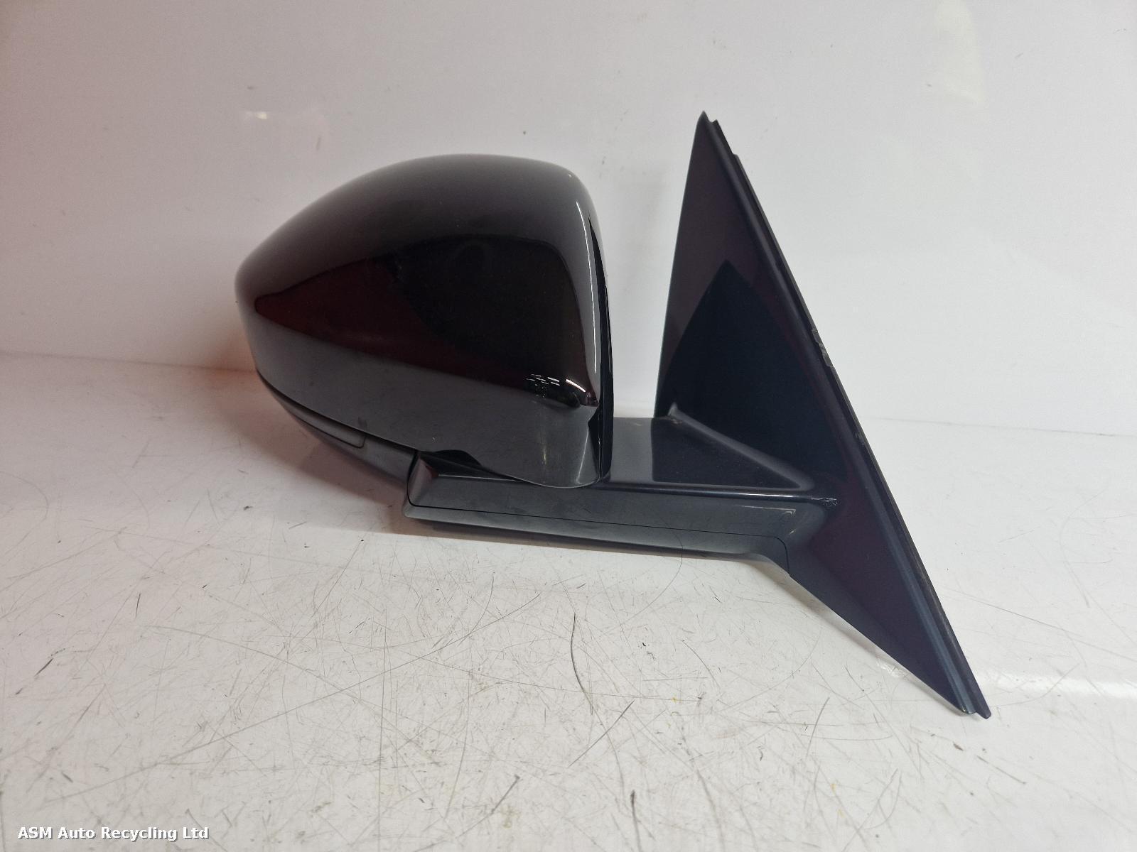 View Auto part R Door Mirror Jaguar F-pace 2023
