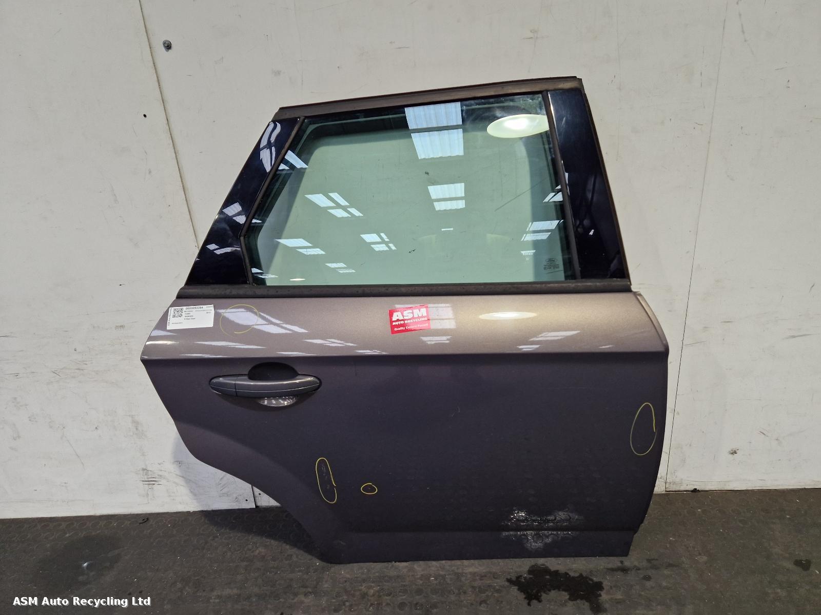 View Auto part R Rear Door Ford Mondeo 2012