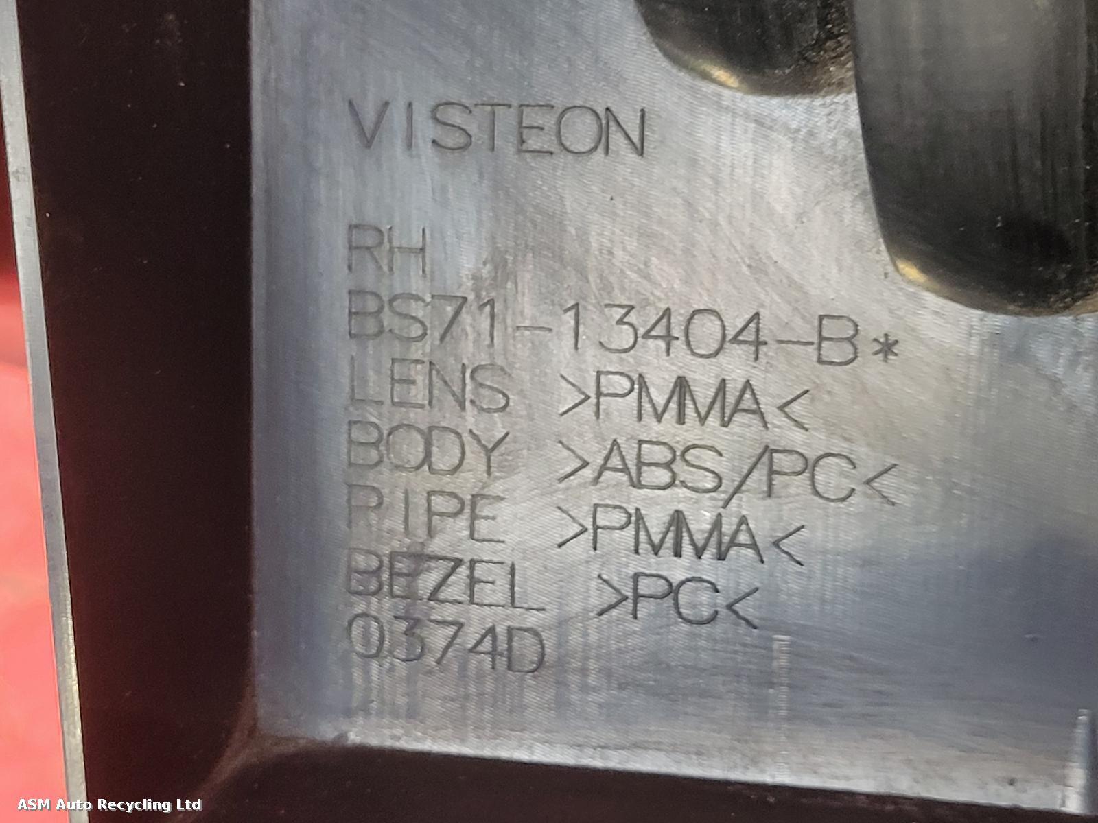 View Auto part R Taillight Ford Mondeo 2012