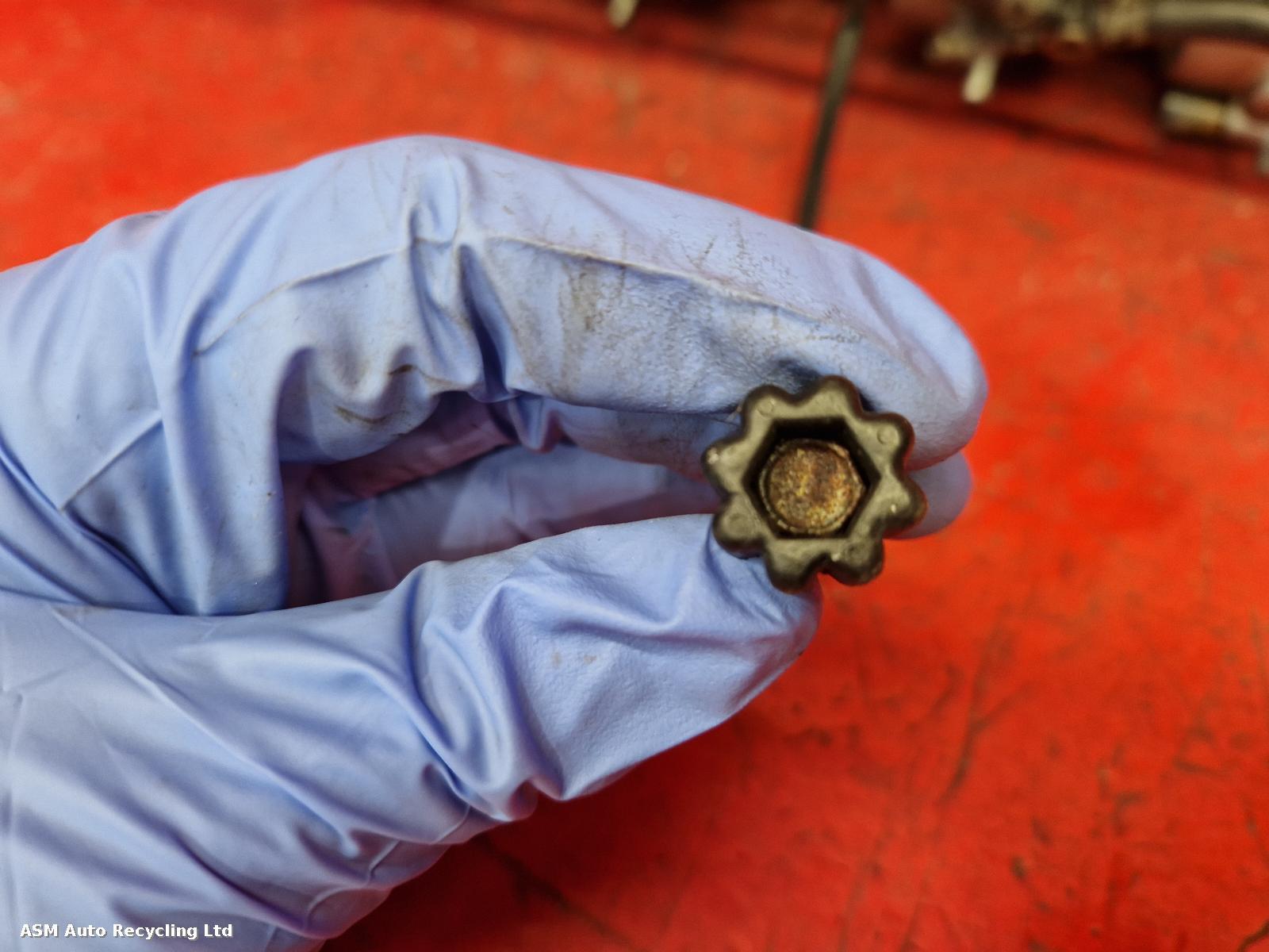 View Auto part Carburettor Kawasaki Zx 600 1997
