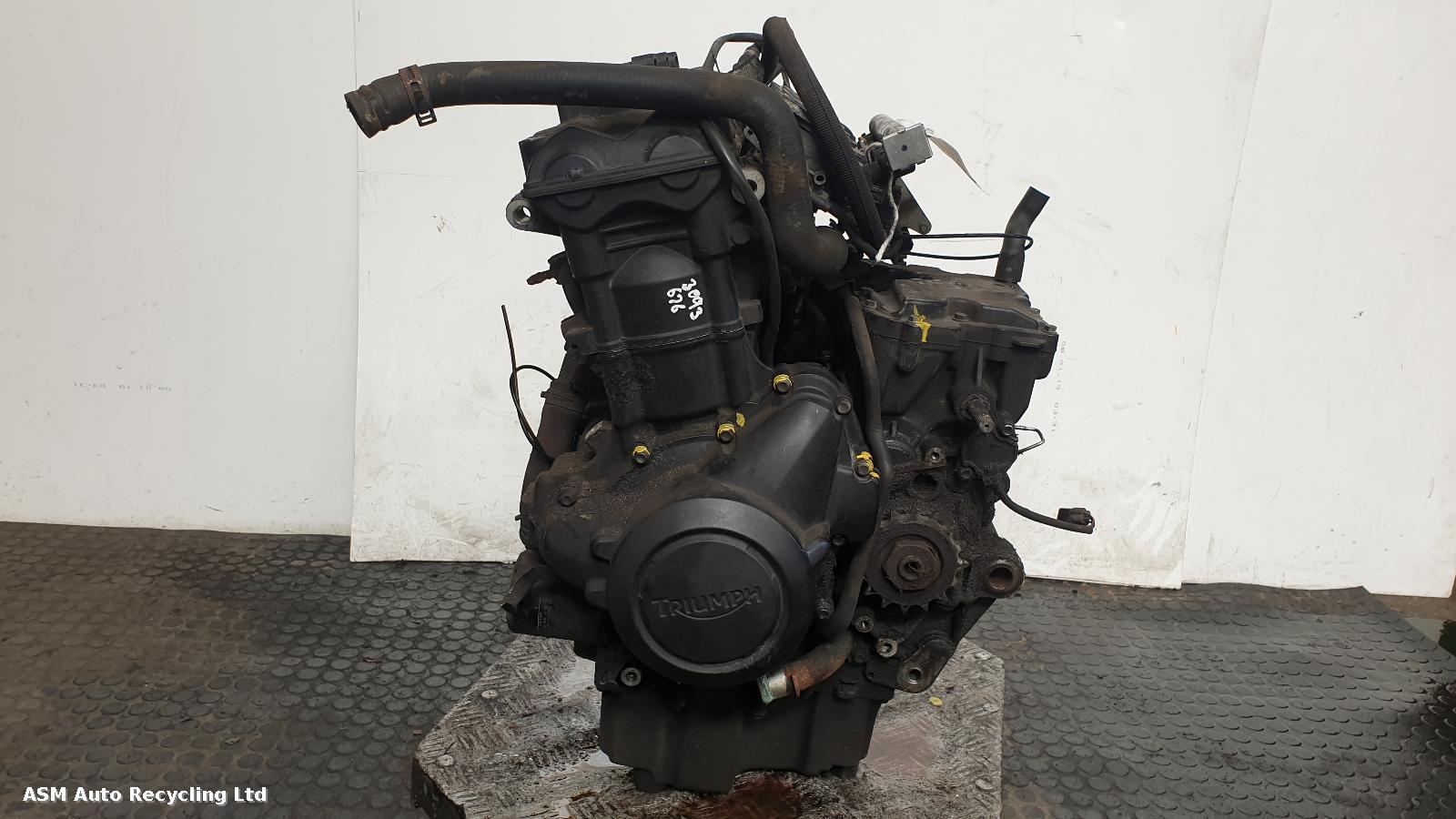 View Auto part Engine Triumph Tiger 800 2014