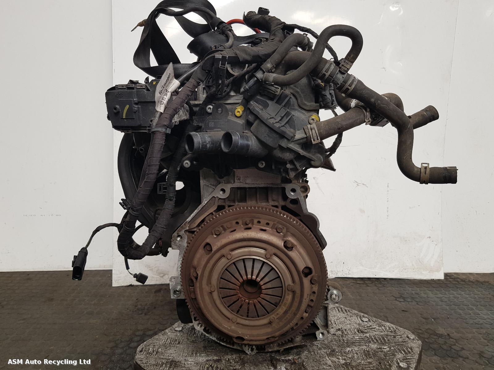 View Auto part Engine Volkswagen Polo 2015
