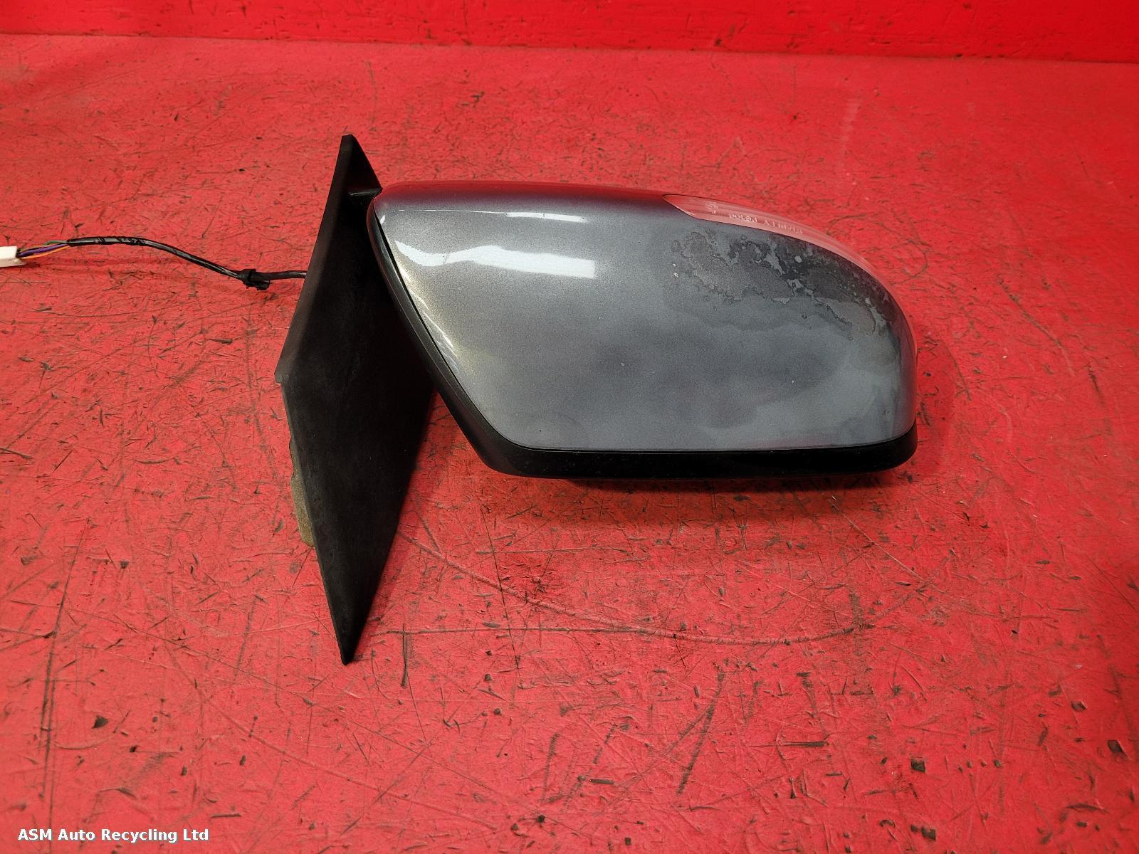 View Auto part R Door Mirror Mazda Cx-7 2007