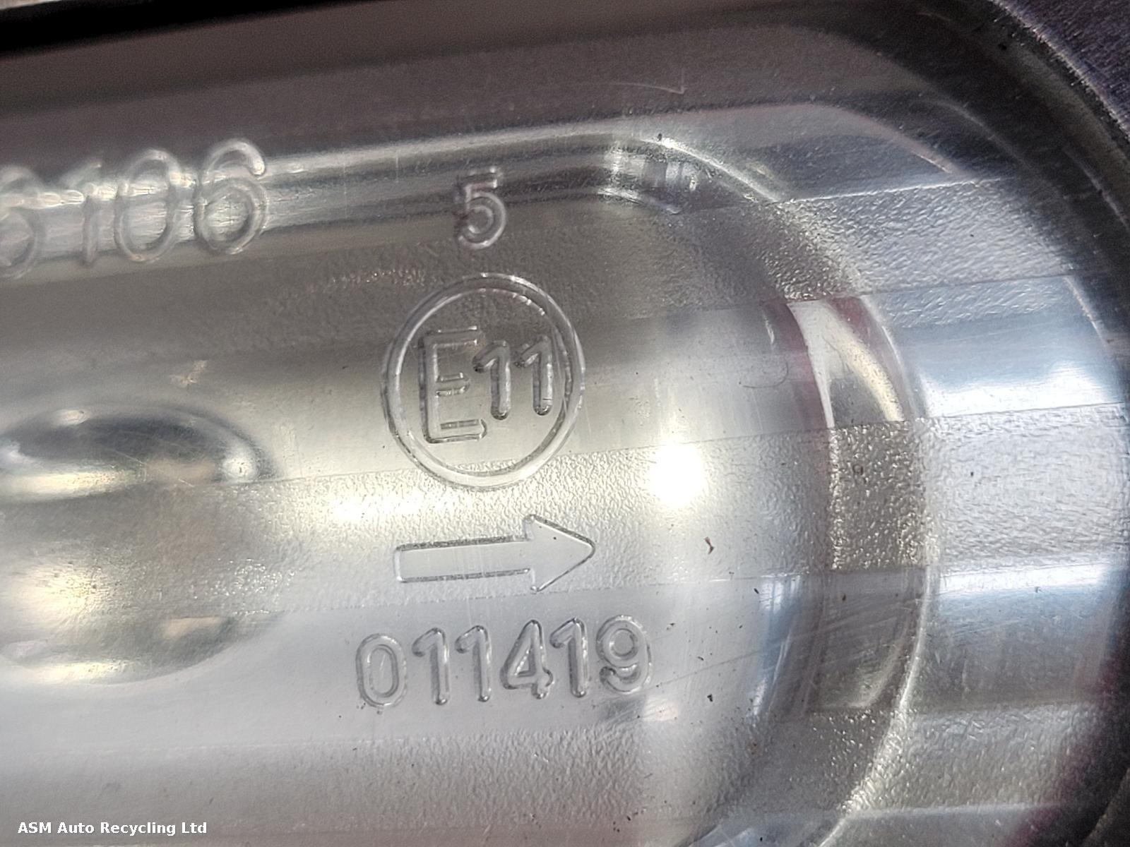 View Auto part R Door Mirror Mazda Cx-7 2007