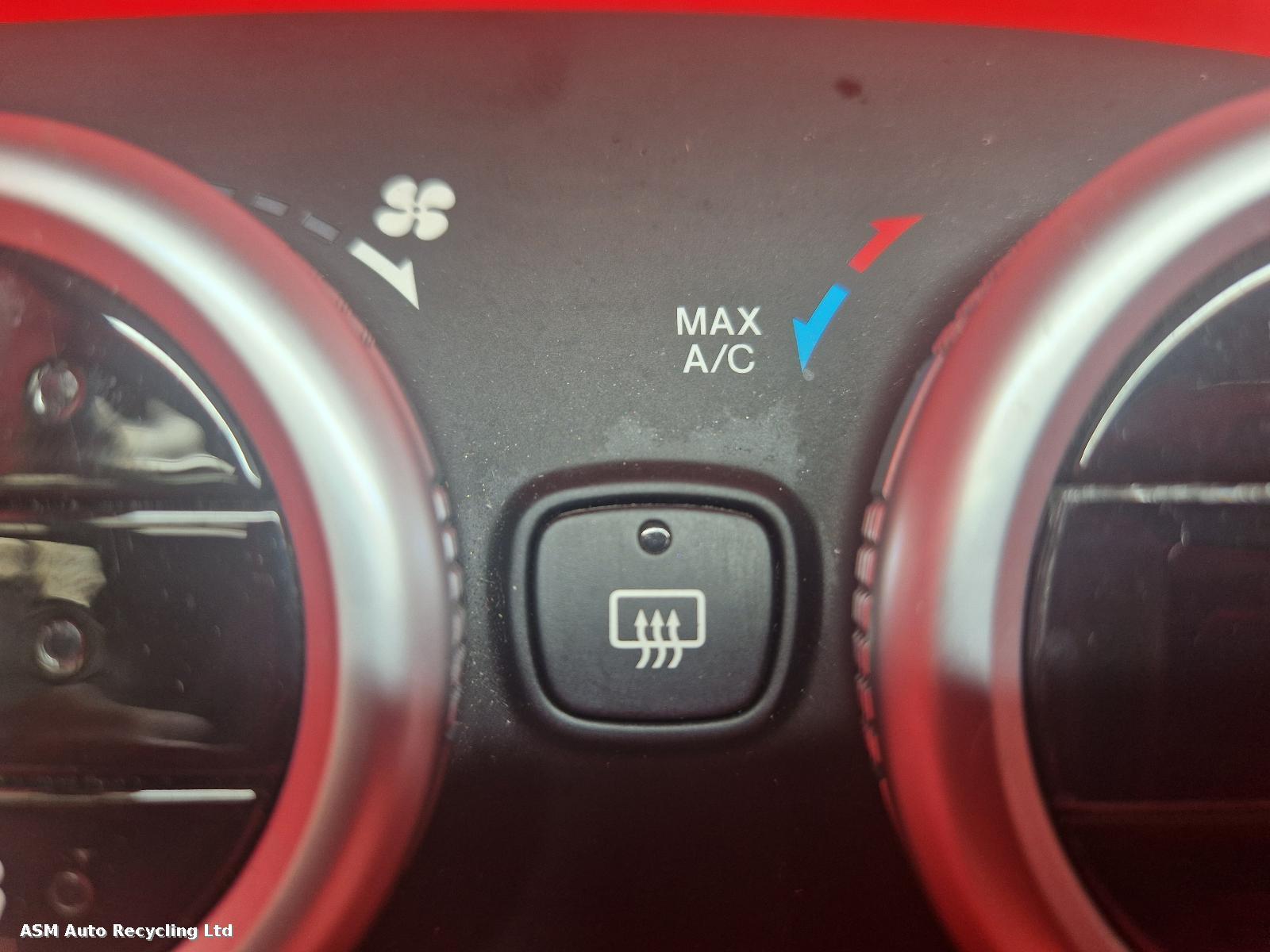 View Auto part Heater/AC Controller Fiat 500x 2017