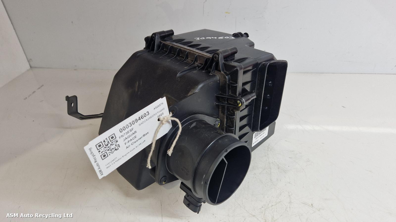 View Auto part Air Cleaner/Box Jaguar F-pace 2023