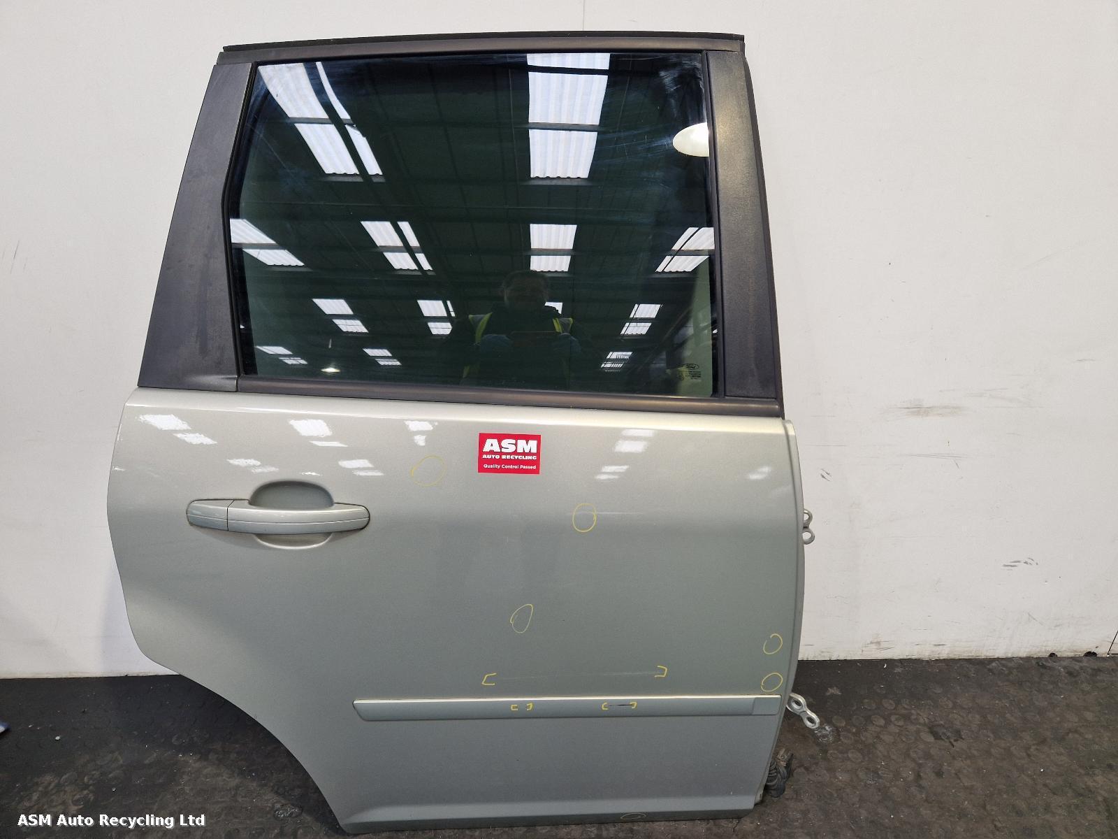 View Auto part R Rear Door Ford Focus C Max 2009