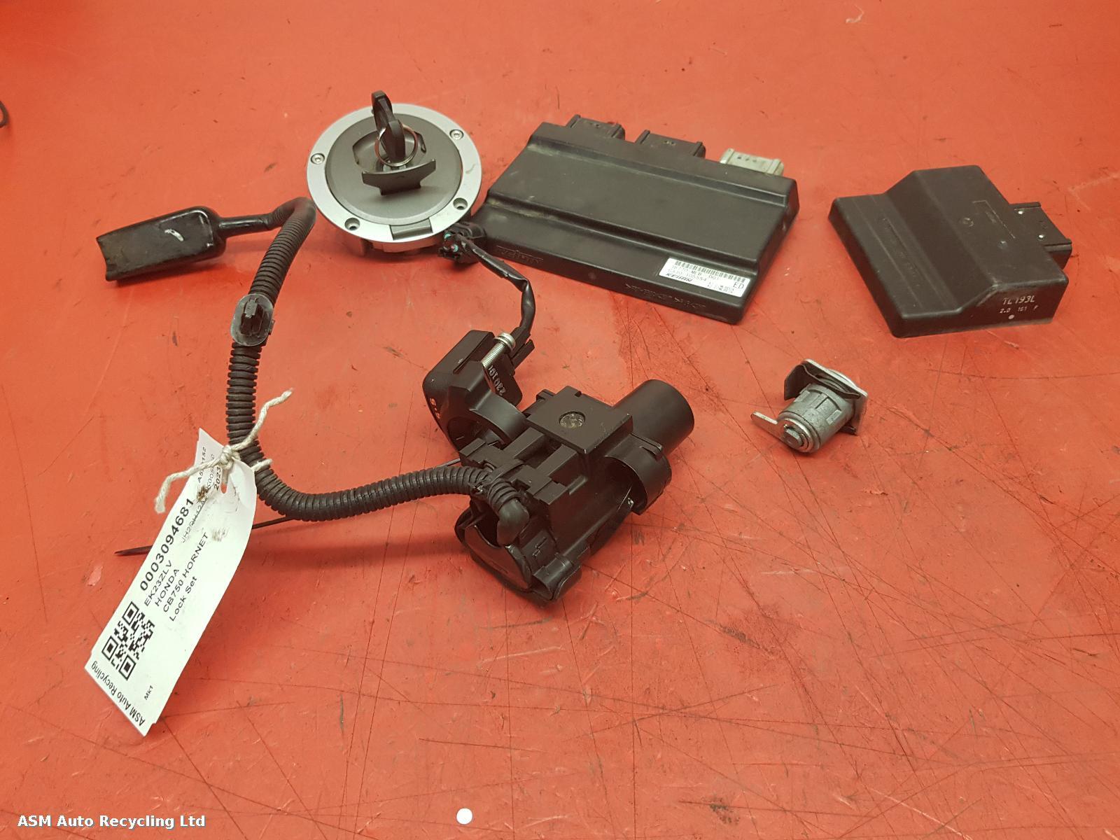 View Auto part Comp.Lock Set + Keys Honda Cb750 Hornet 2023