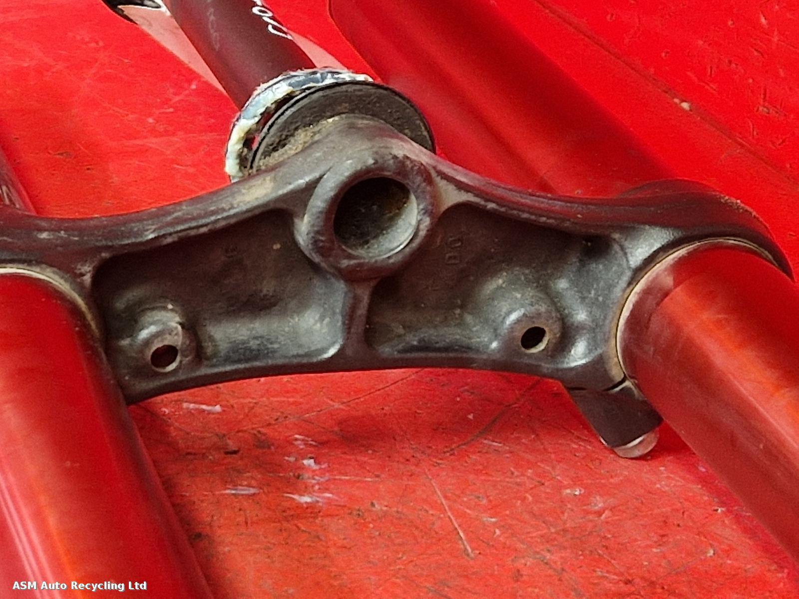 View Auto part FORKS Honda Cb750 Hornet 2023
