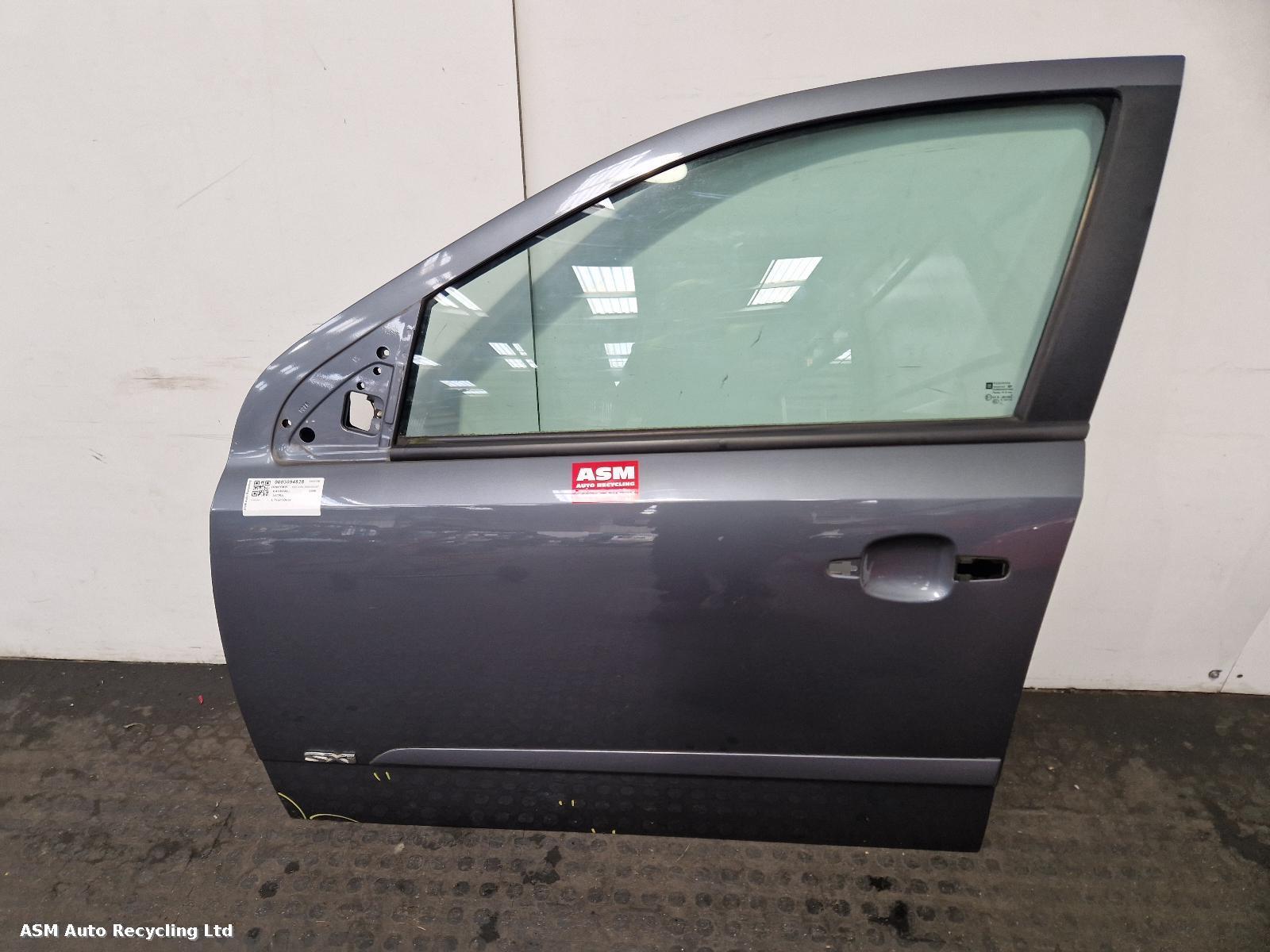 View Auto part L Front Door Vauxhall Astra 2006