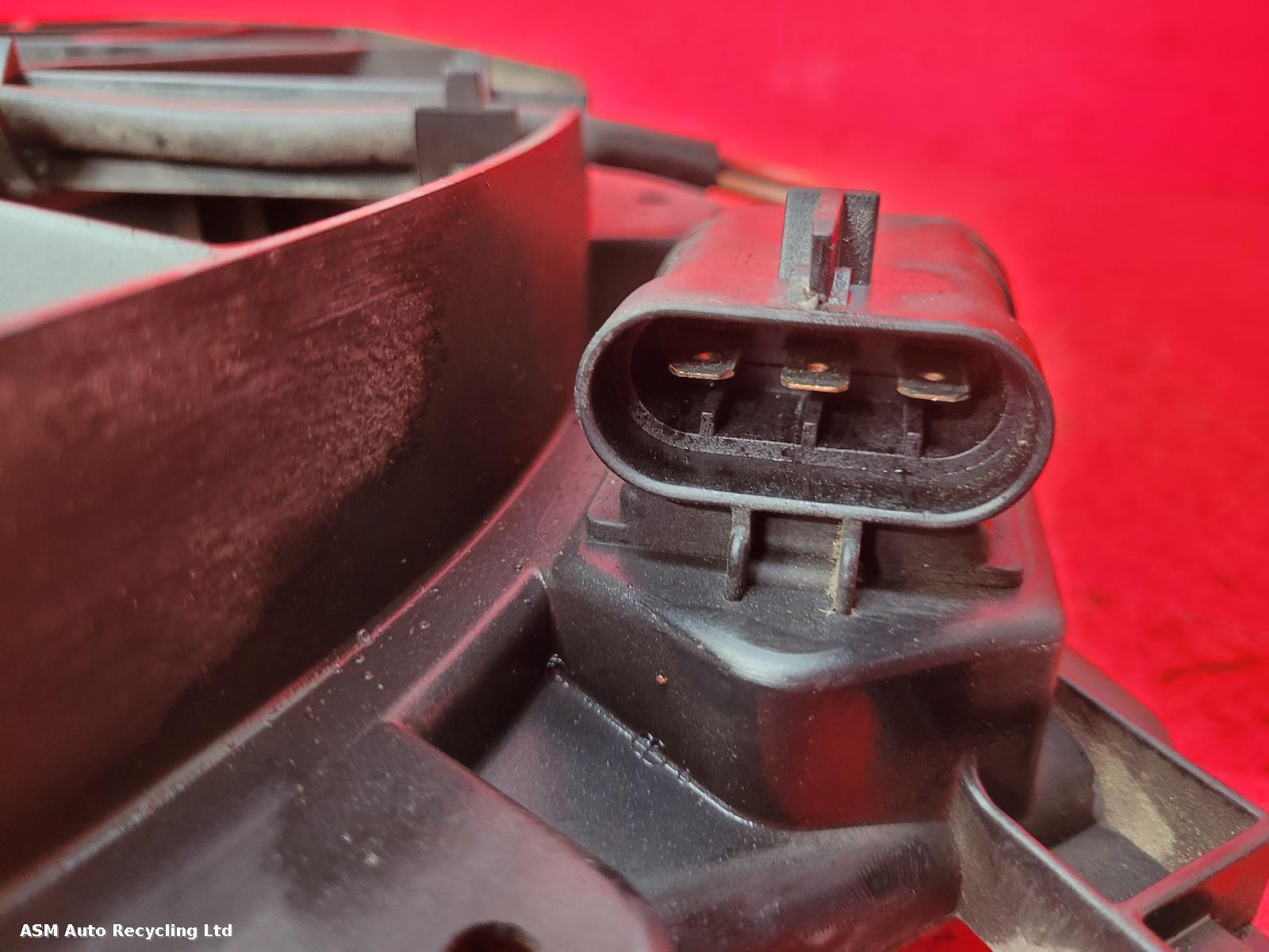 View Auto part Engine Cooling Motor Vauxhall Astra 2006