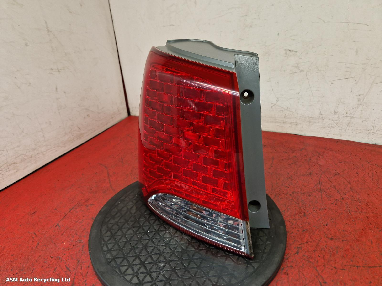 View Auto part L Taillight Kia Sorento 2013