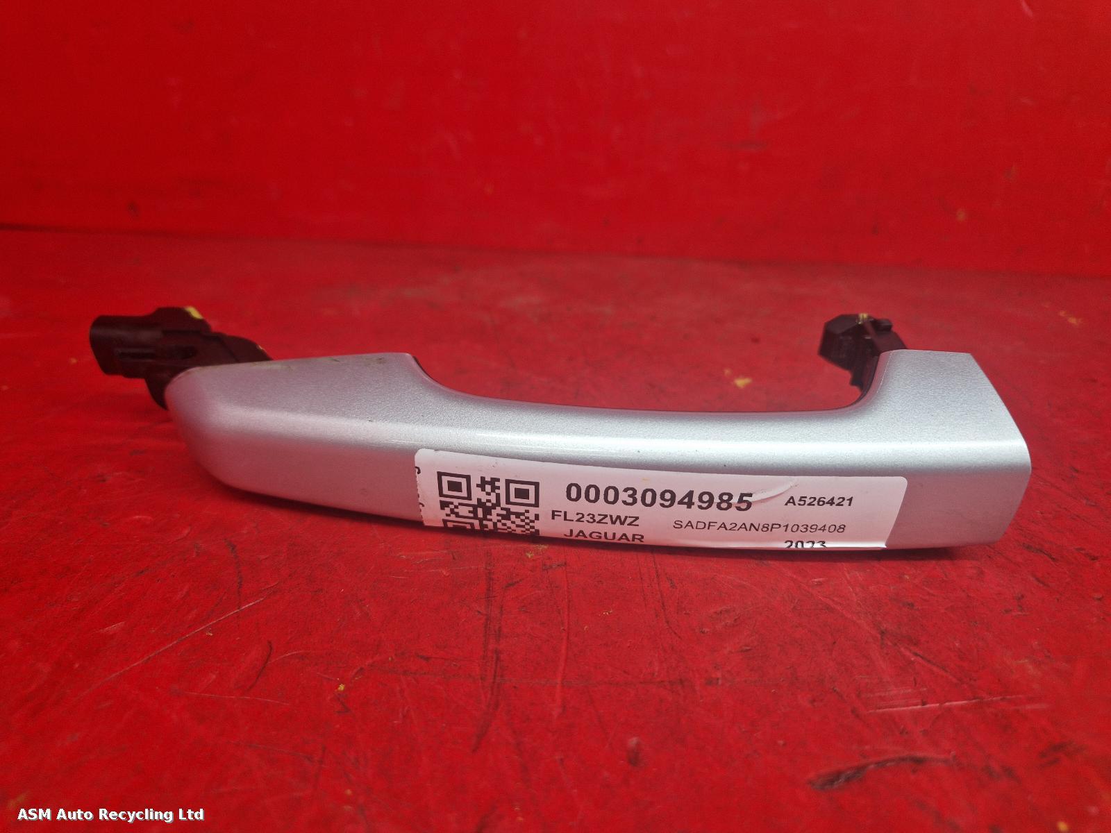 View Auto part Door Handle Jaguar E Pace 2023