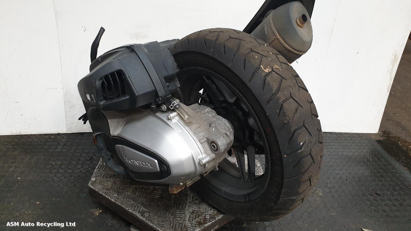 View Auto part Engine Honda Nss 350 Forza 2022