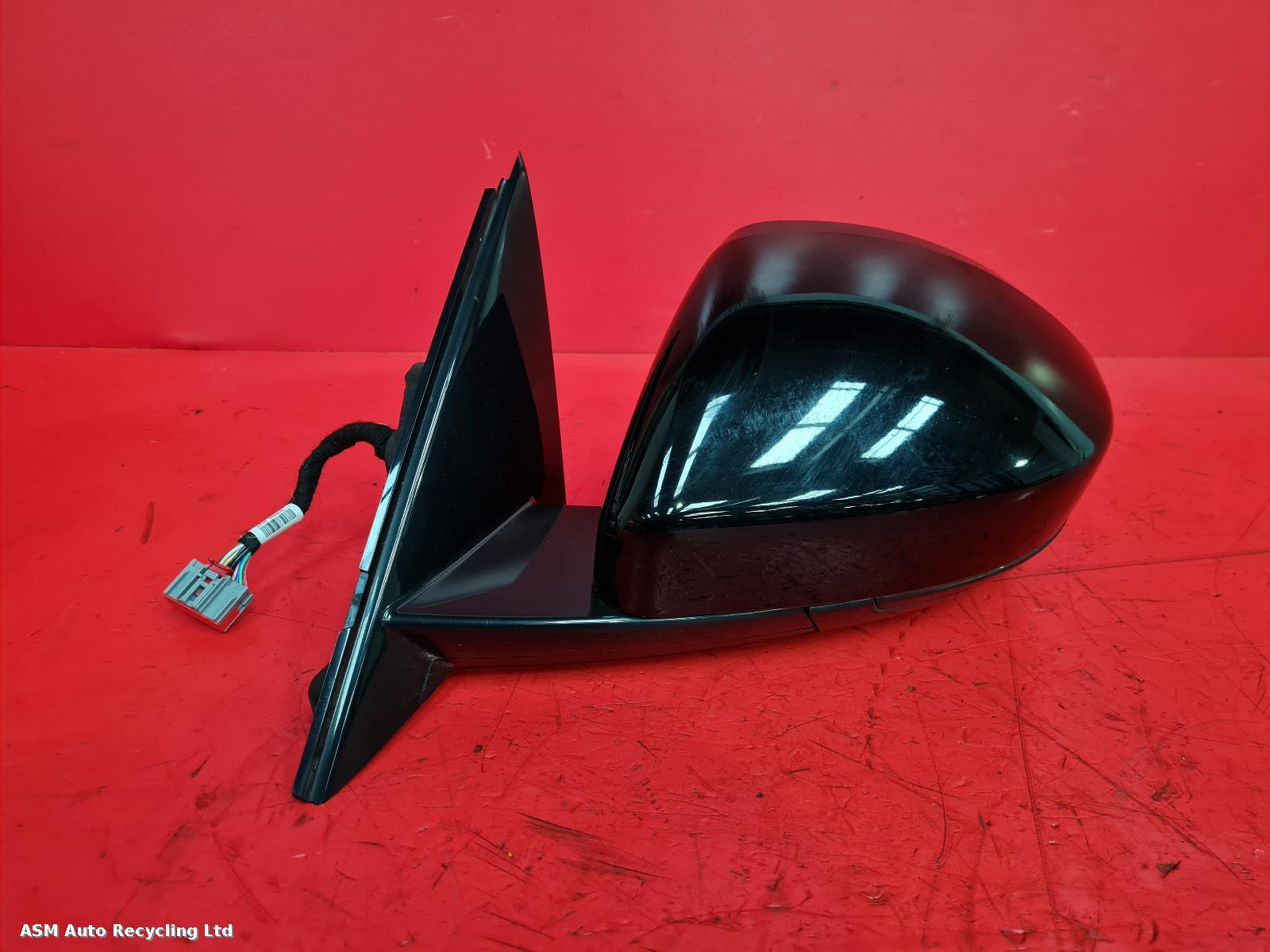 View Auto part L Door Mirror Jaguar E Pace 2023
