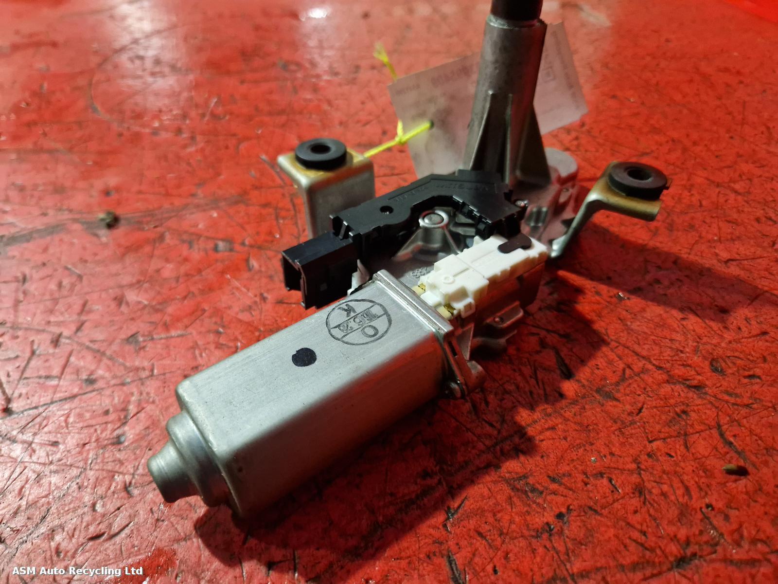 View Auto part Wiper Motor Rear Land Rover Discovery 2006