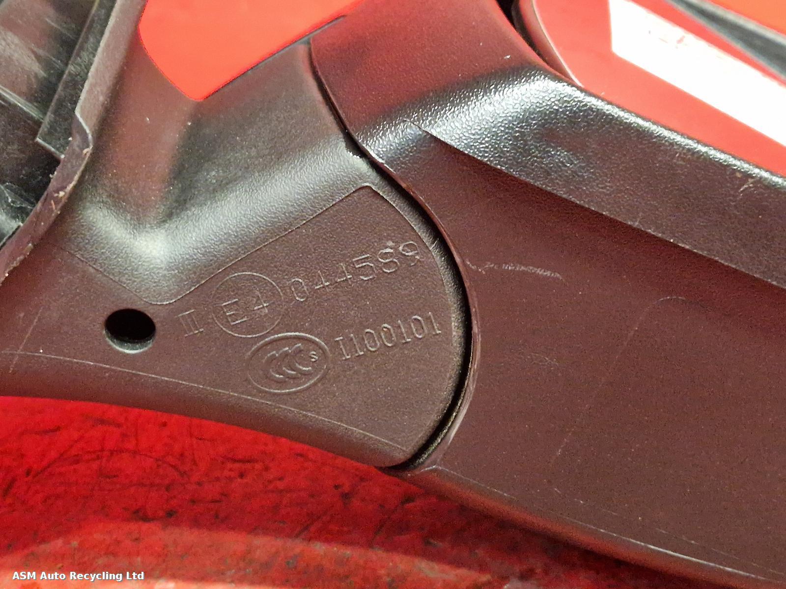 View Auto part R Door Mirror Ford Focus 2014