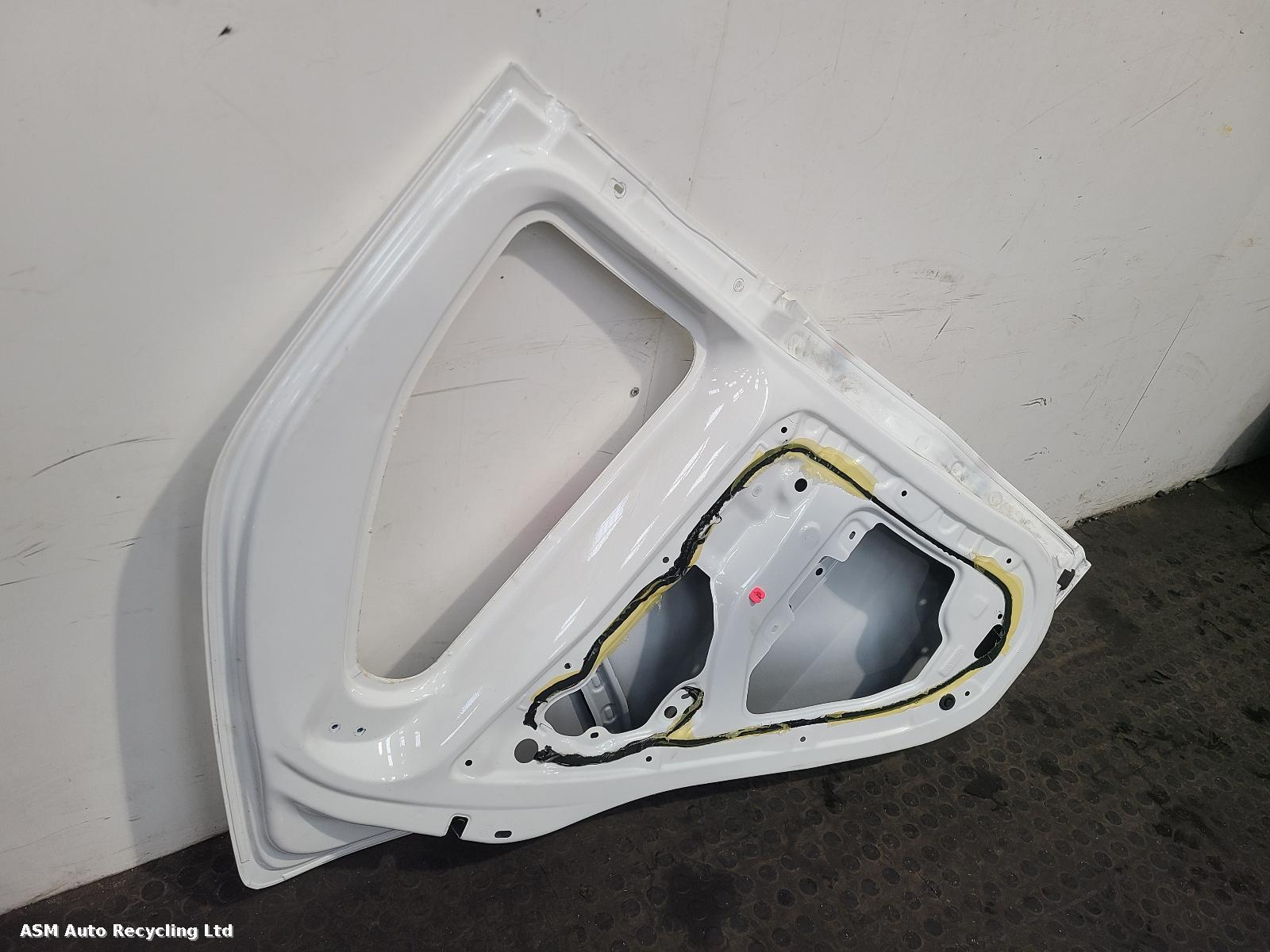 View Auto part L Rear Door Toyota Aygo X 2023