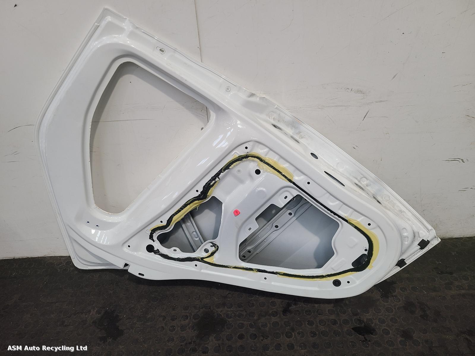 View Auto part L Rear Door Toyota Aygo X 2023
