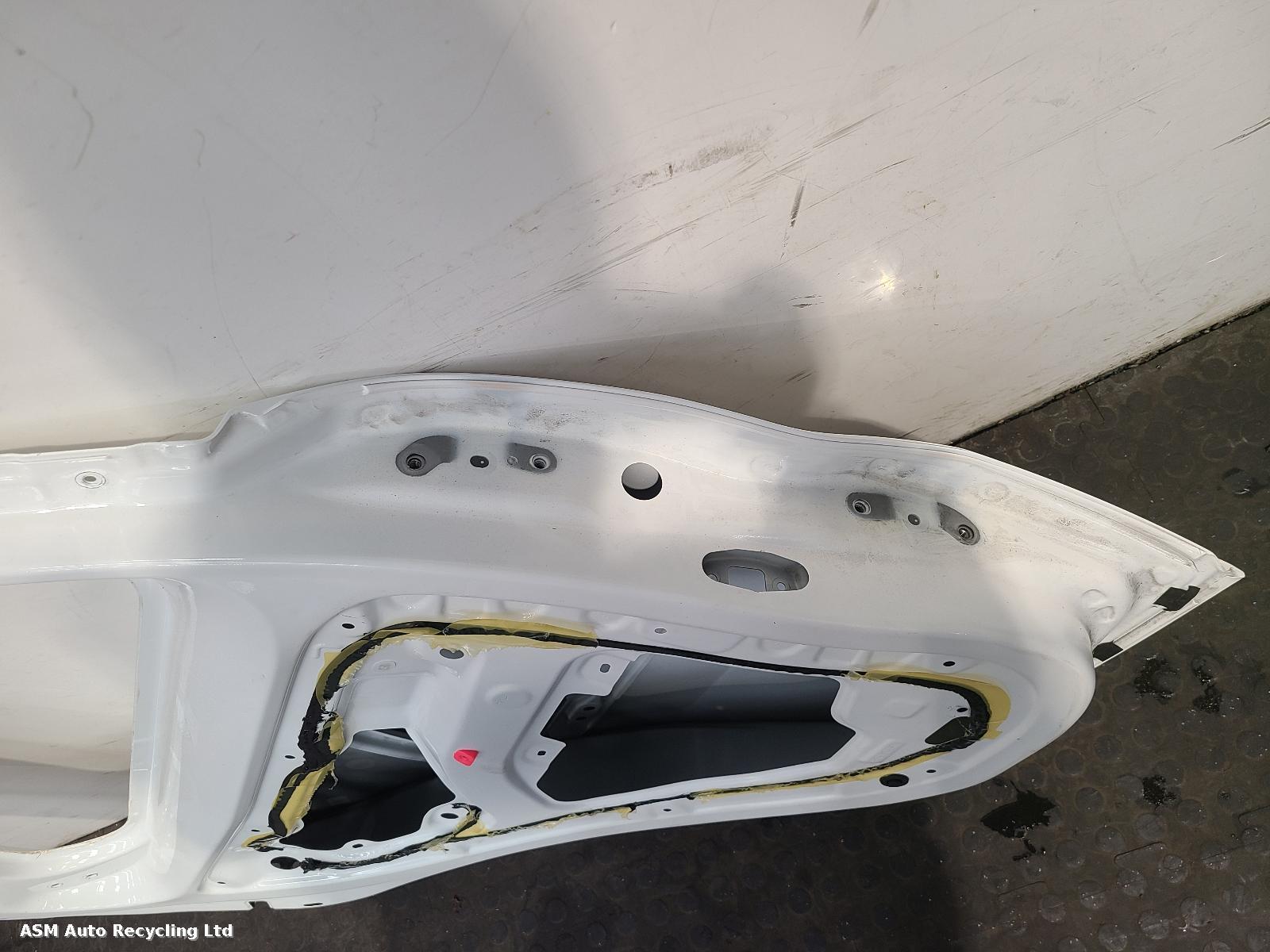 View Auto part L Rear Door Toyota Aygo X 2023