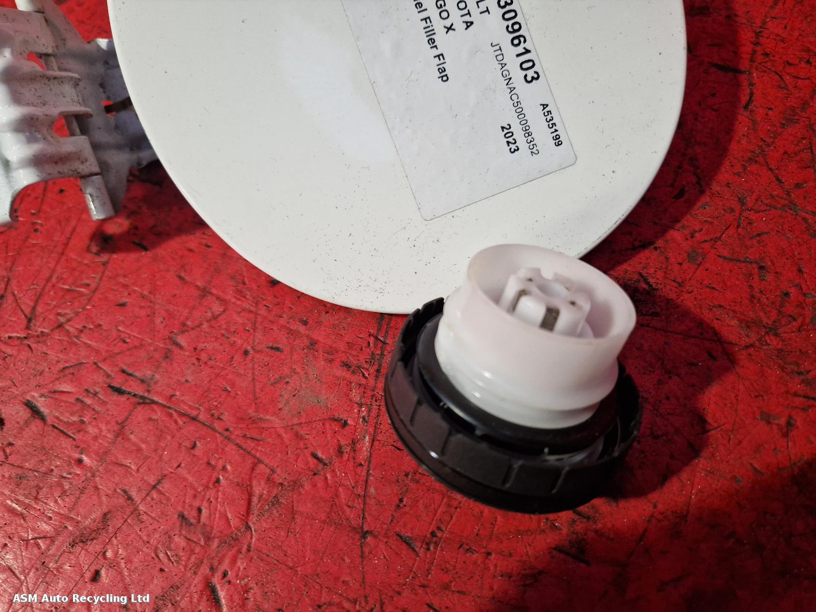 View Auto part Fuel Filler Flap Toyota Aygo X 2023