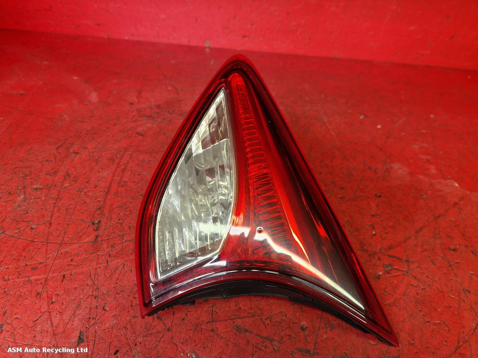 View Auto part R Taillight Mazda Cx-5 2013