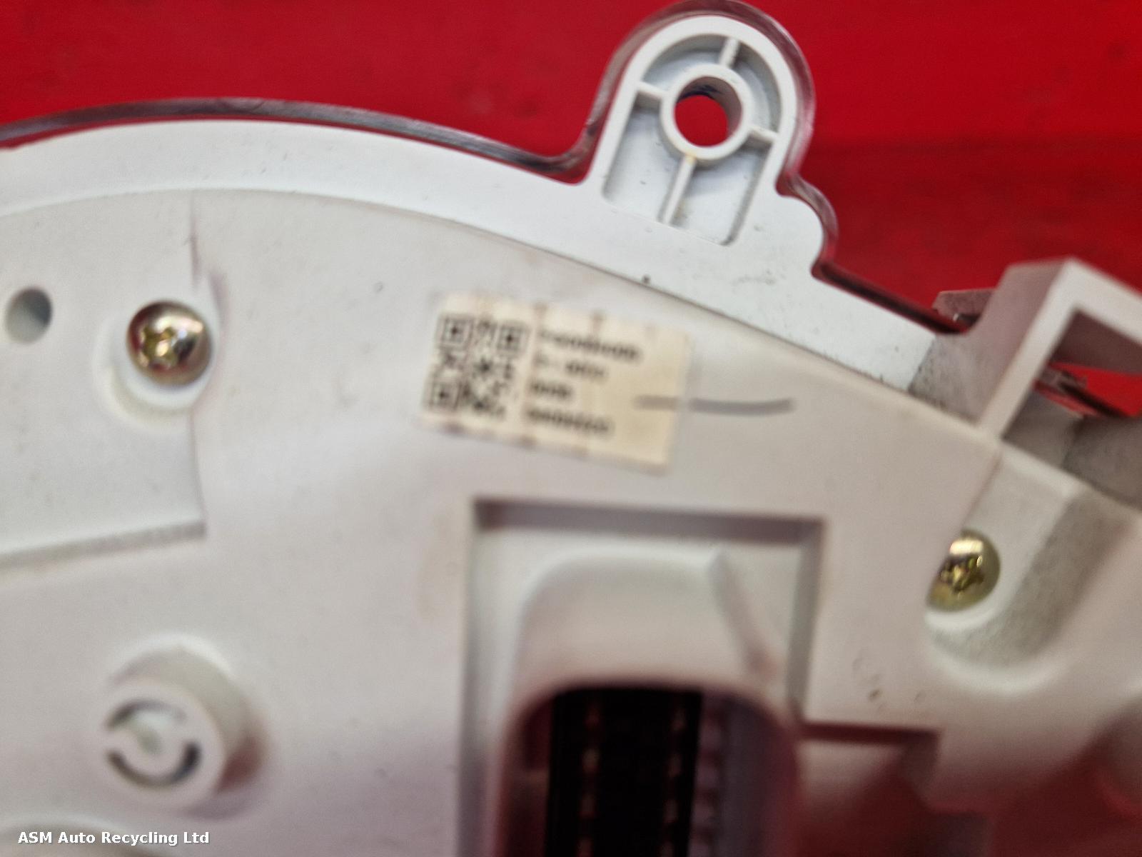 2020 Piaggio Vespa Gts 125 Speedometer View Auto part Speedometer Piaggio Vespa Gts 125 2020