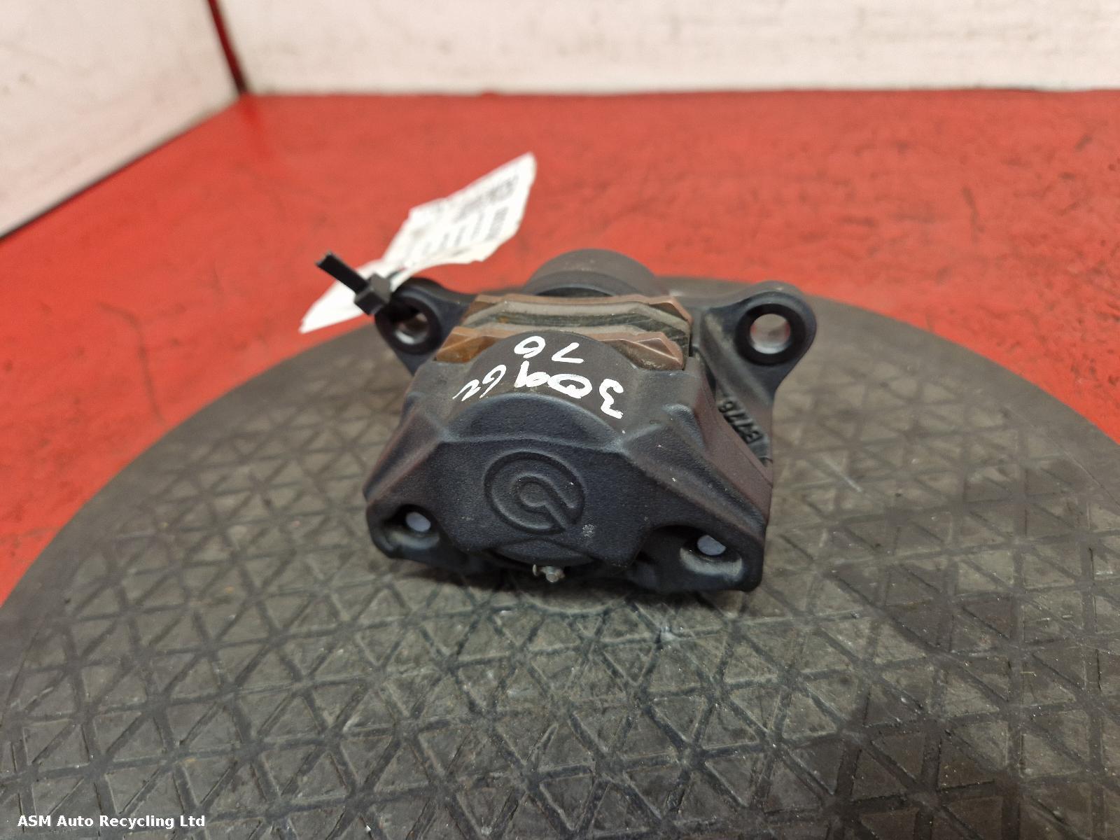 View Auto part Caliper Triumph Speed Triple 1200 Rr 2023