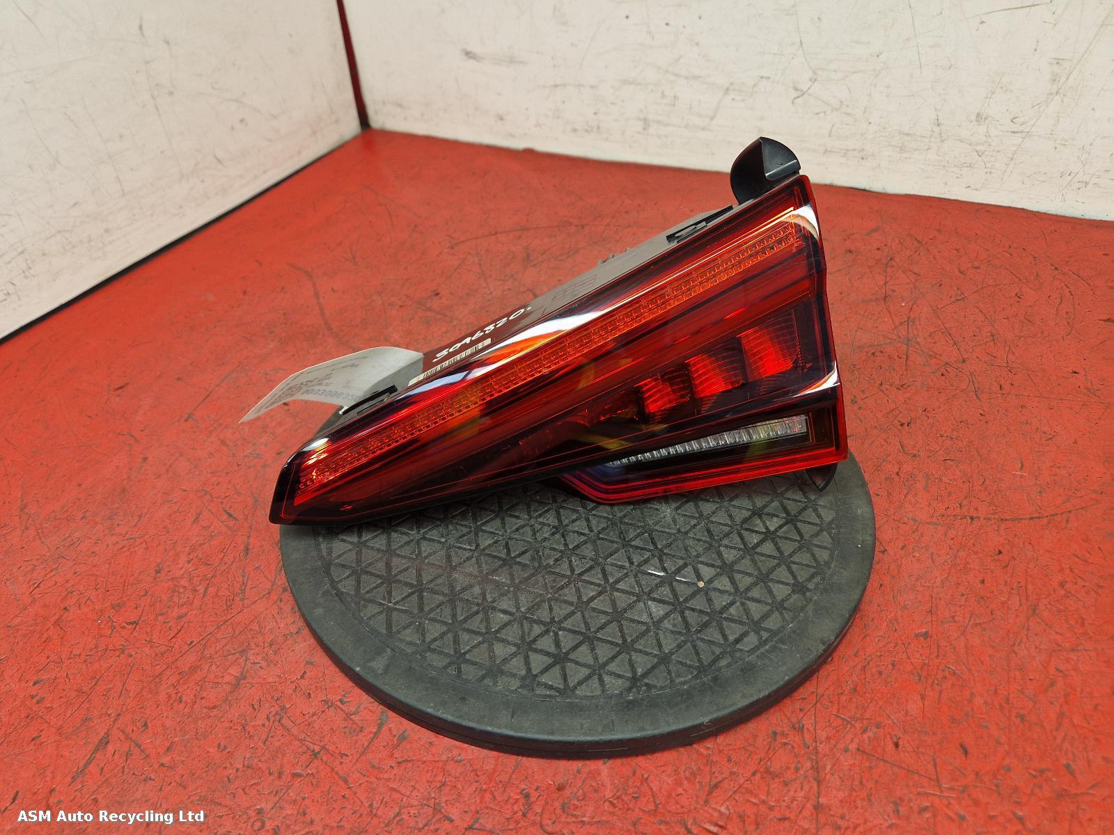 View Auto part R Taillight Audi A4 2016