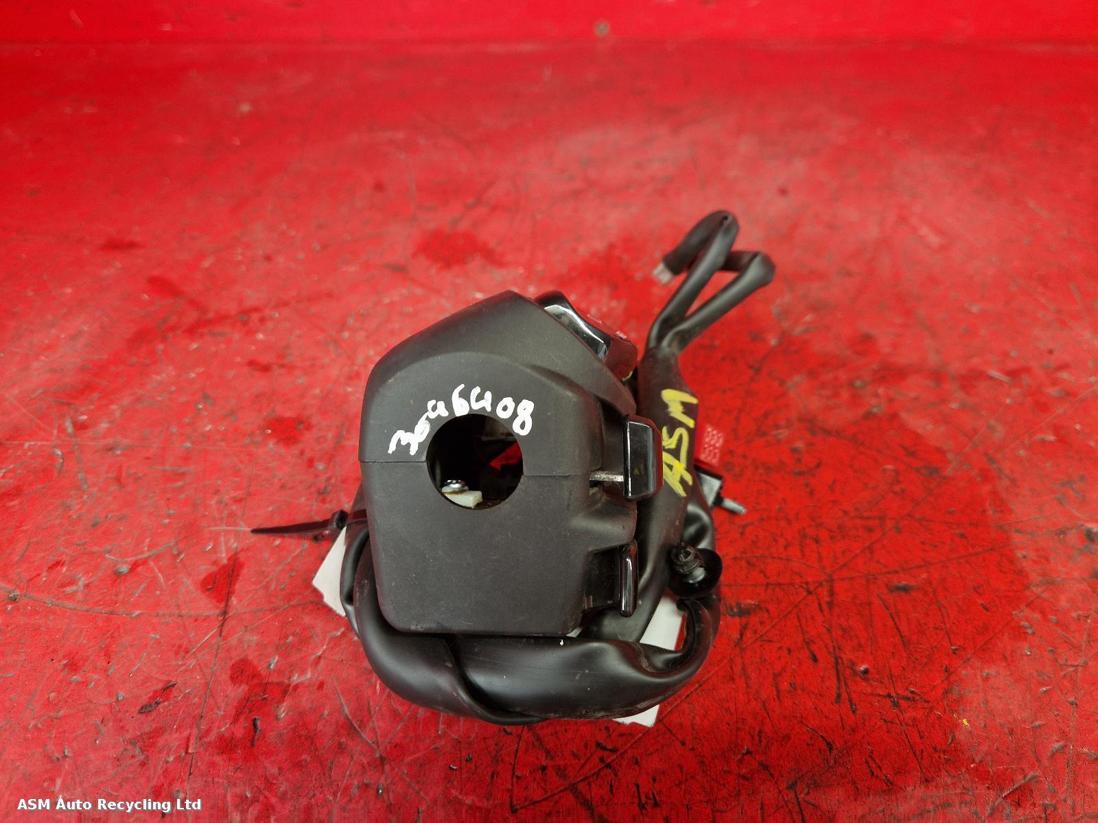 View Auto part LH Switch Gear Yamaha Yp 2018