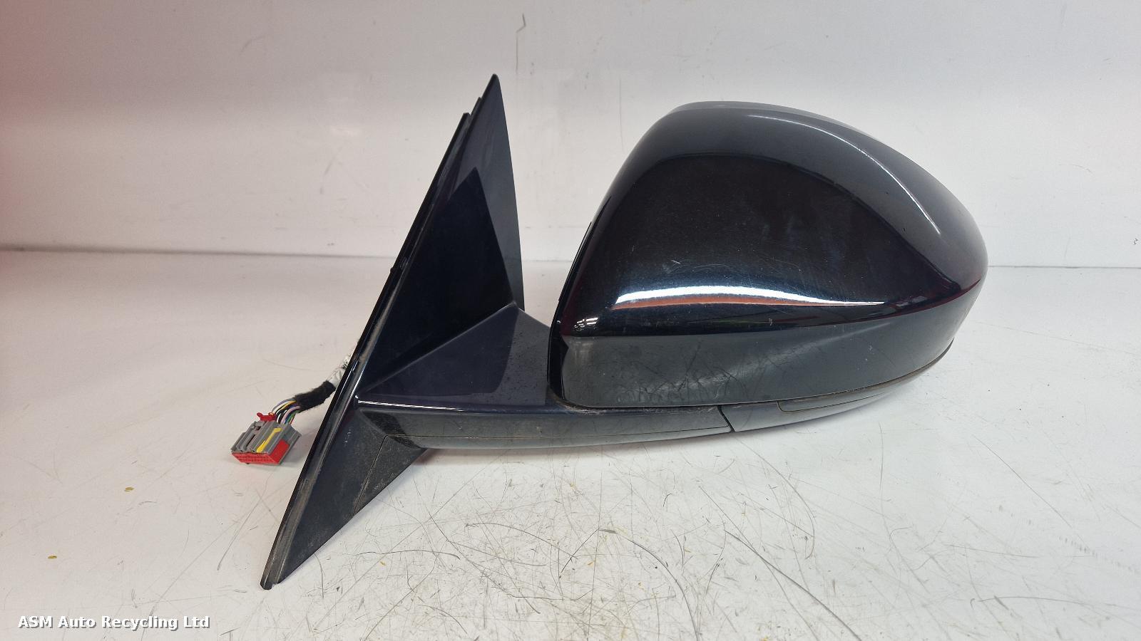 View Auto part L Door Mirror Land Rover Range Rover Evoque 2019