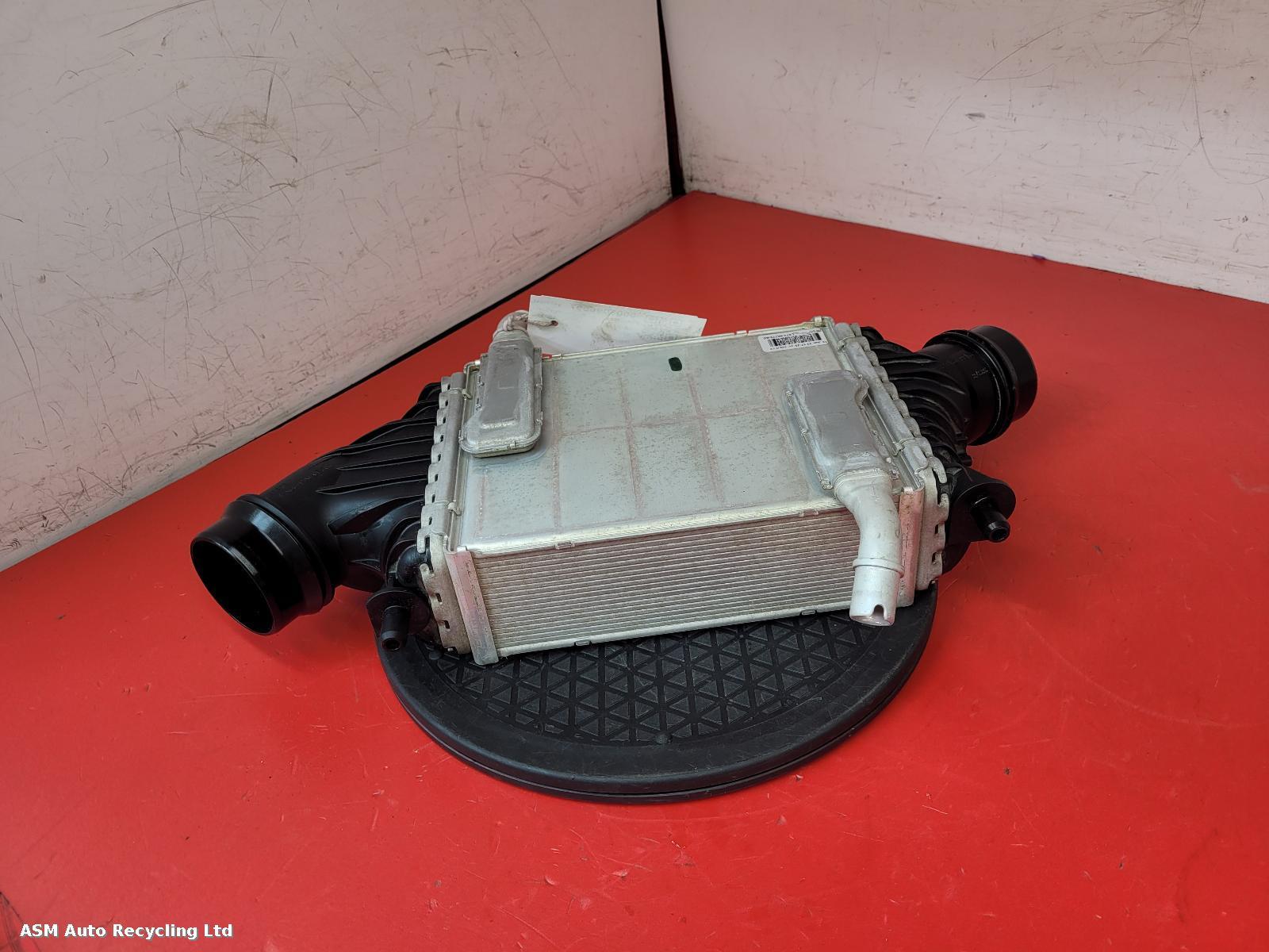 View Auto part Intercooler Jaguar Xf 2023