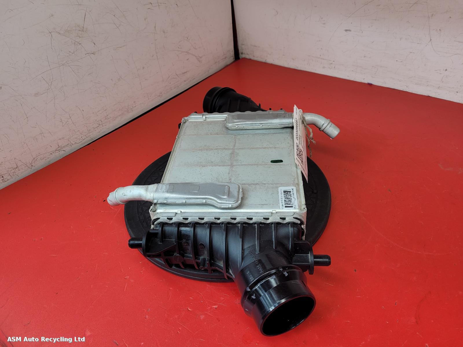 View Auto part Intercooler Jaguar Xf 2023