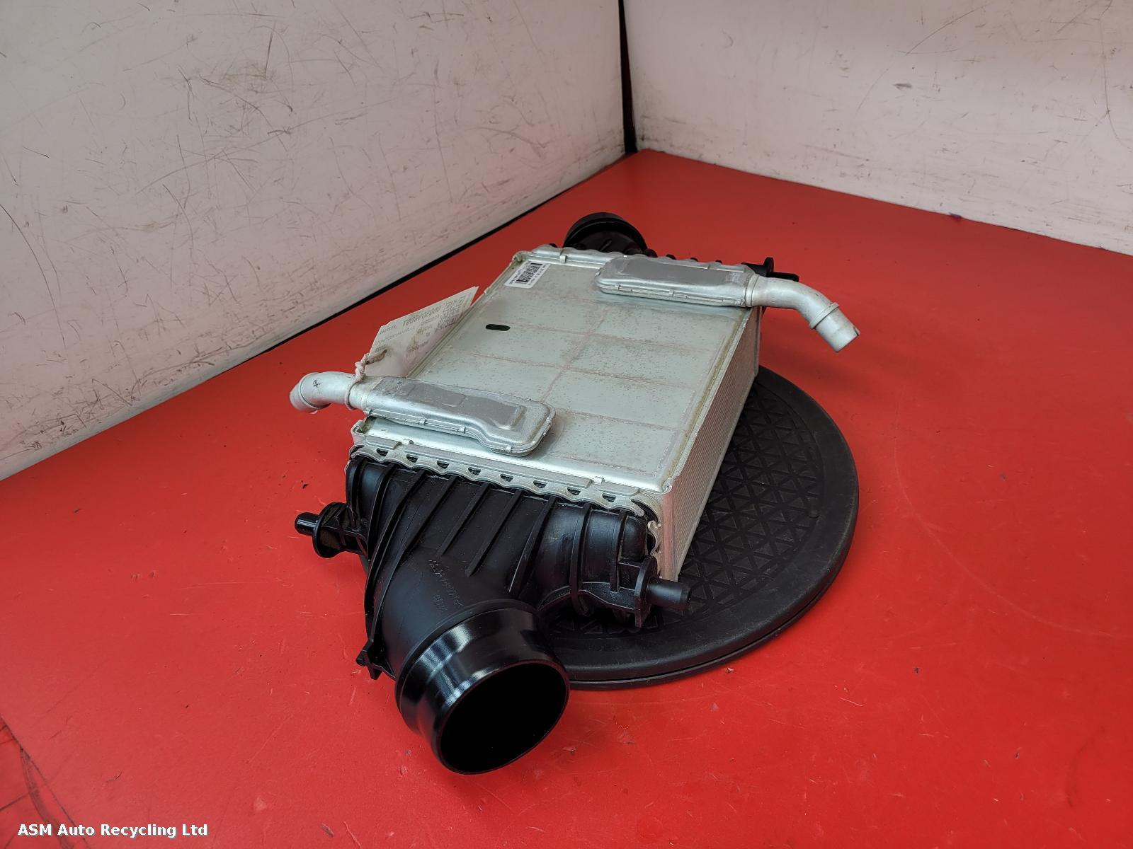 View Auto part Intercooler Jaguar Xf 2023