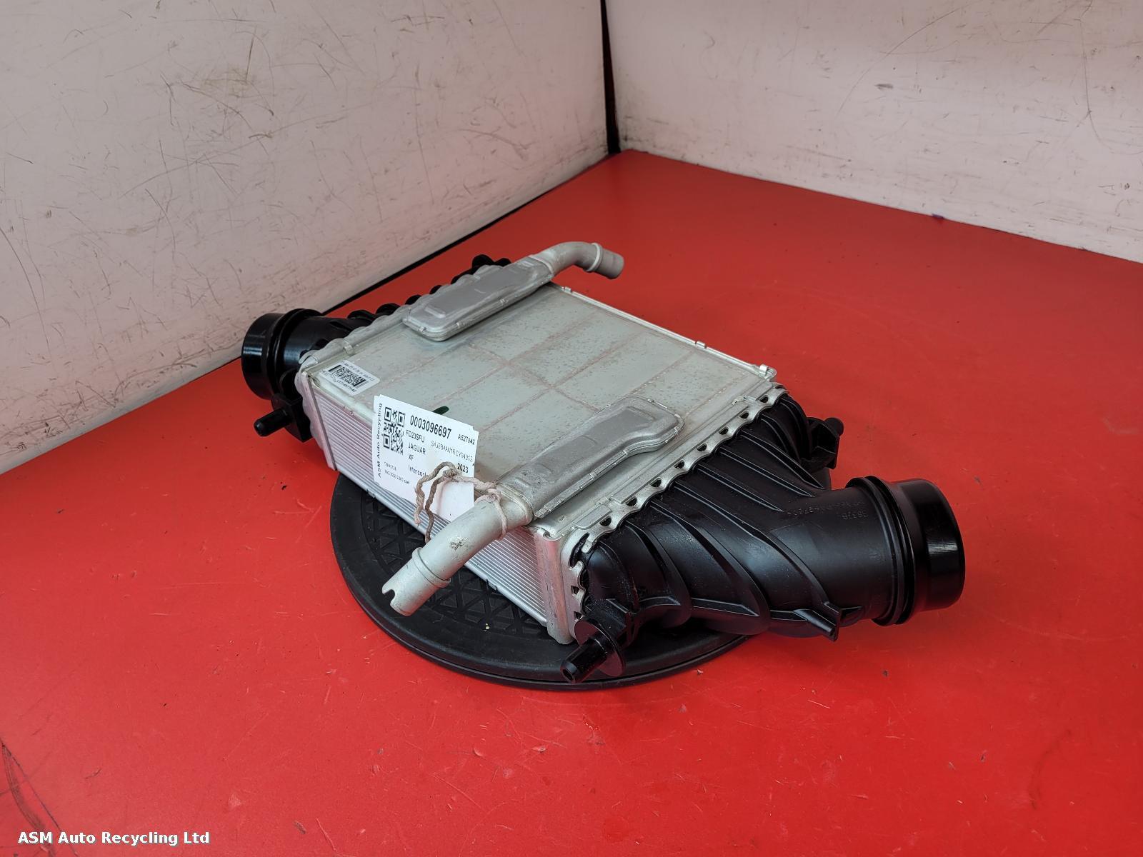 View Auto part Intercooler Jaguar Xf 2023