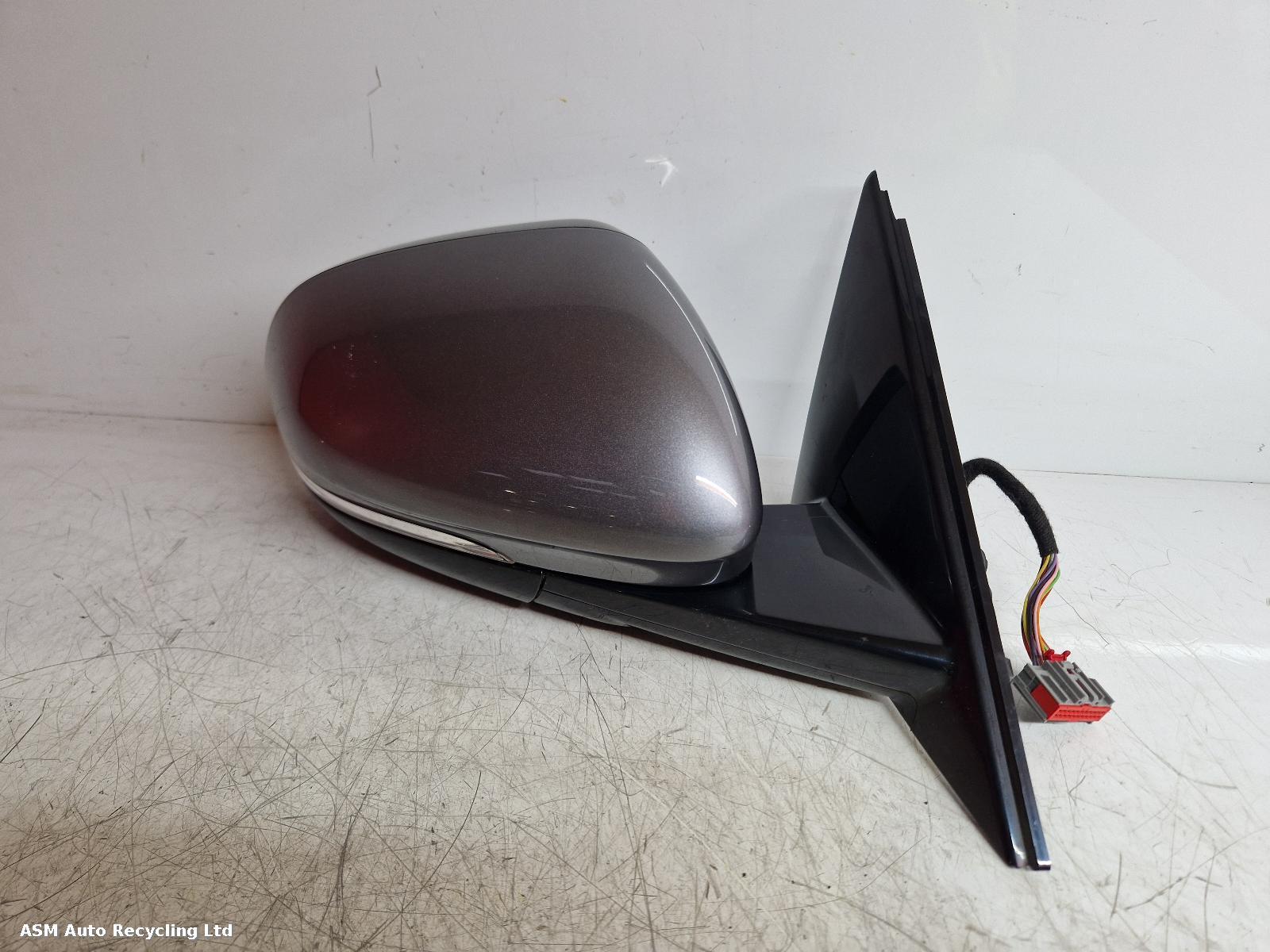 View Auto part R Door Mirror Jaguar Xf 2023