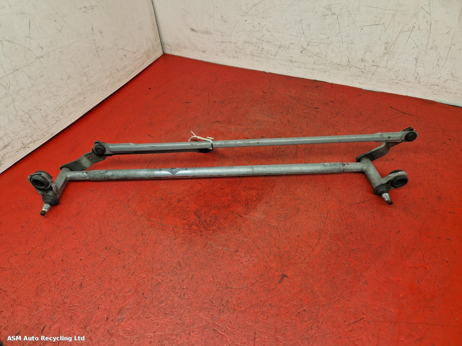 View Auto part Wiper Linkage Volkswagen Tiguan 2015