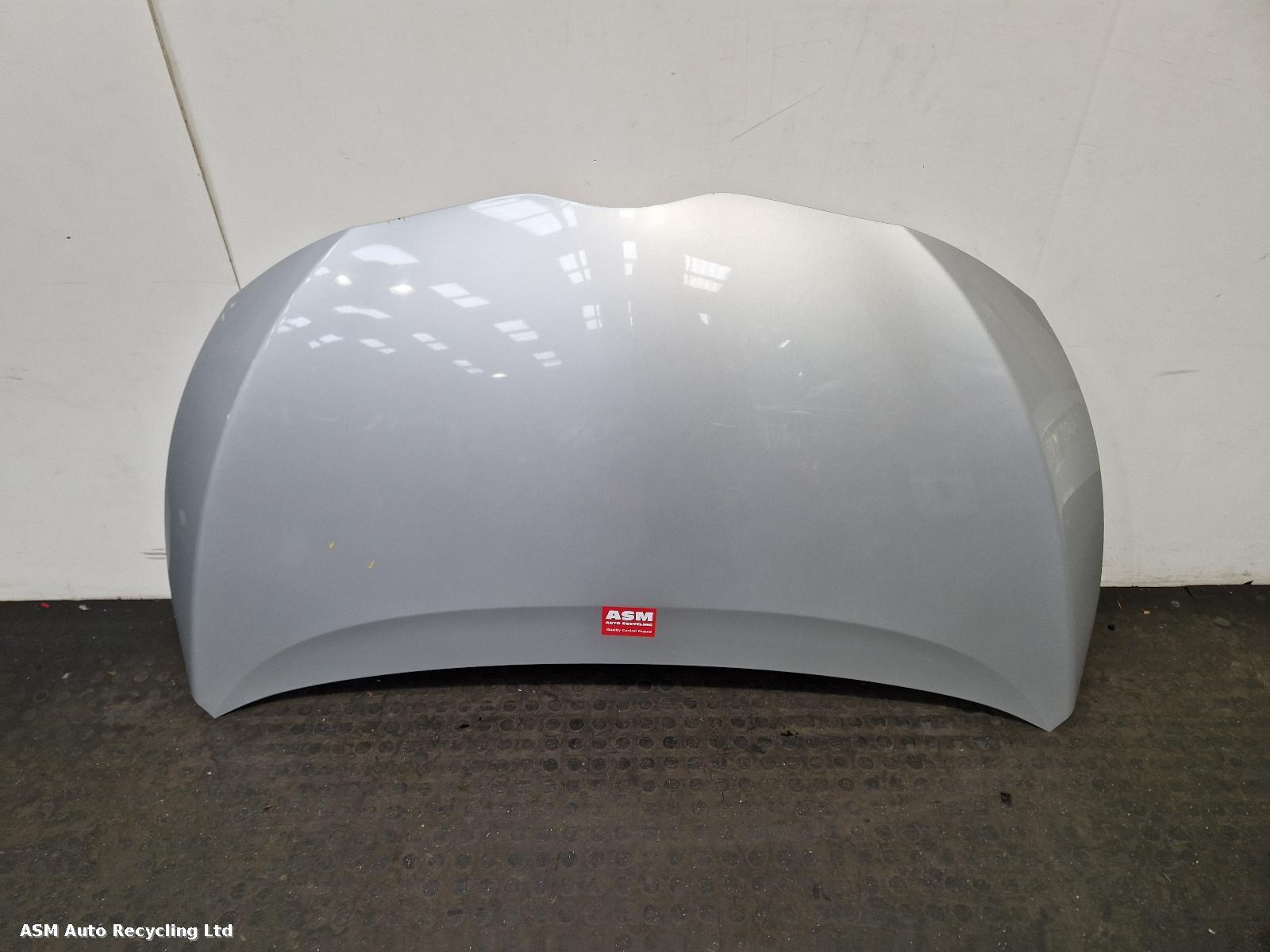 View Auto part Bonnet Toyota Verso 2010