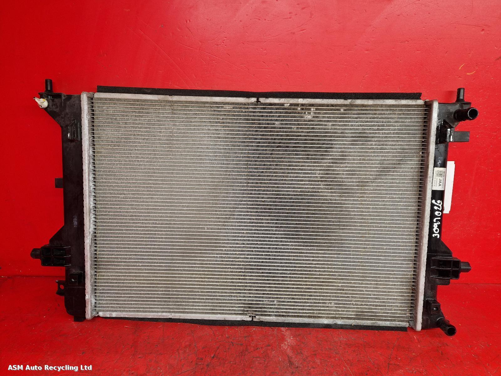 View Auto part Radiator Kia Niro 2020