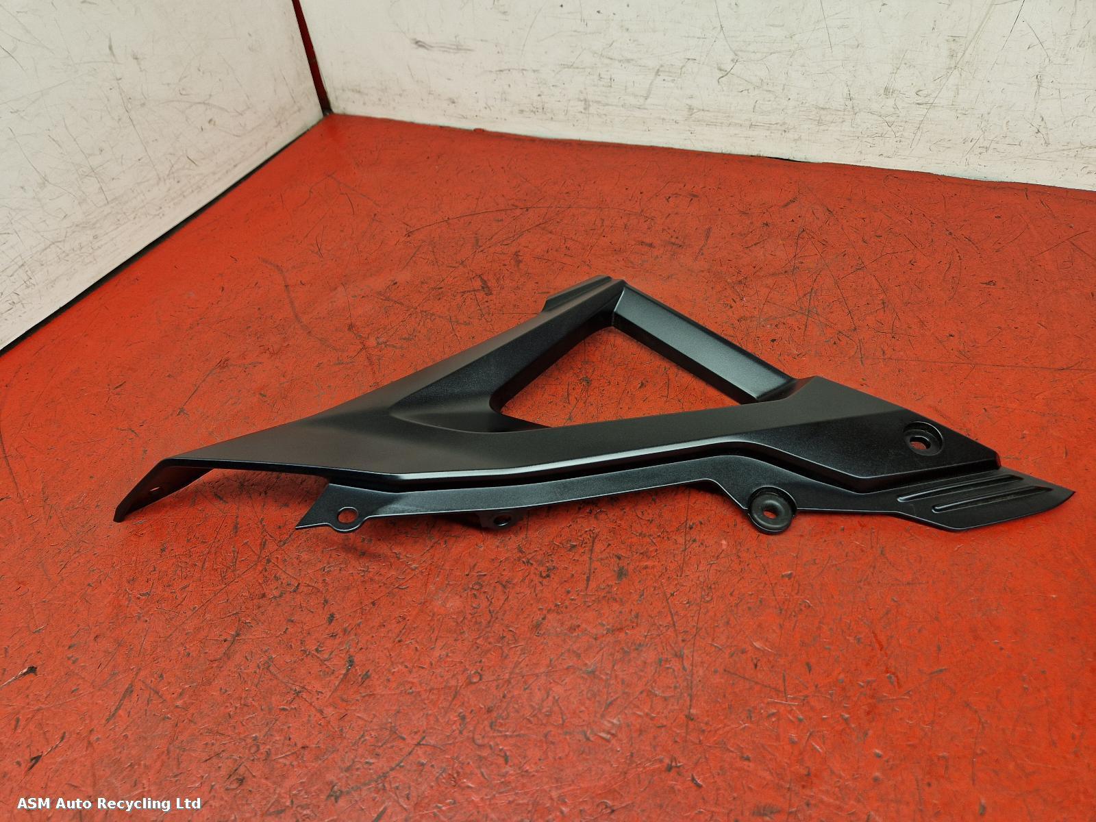 View Auto part Side Panel Left Honda Cb125r 2024